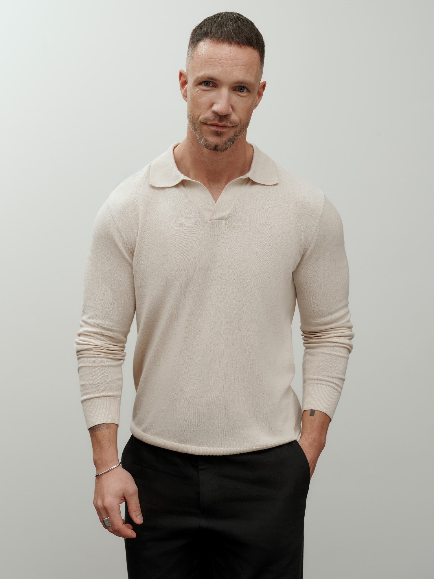 DAN FOX APPAREL Pulóver 'Essentials'  gyapjúfehér termék 2. képe