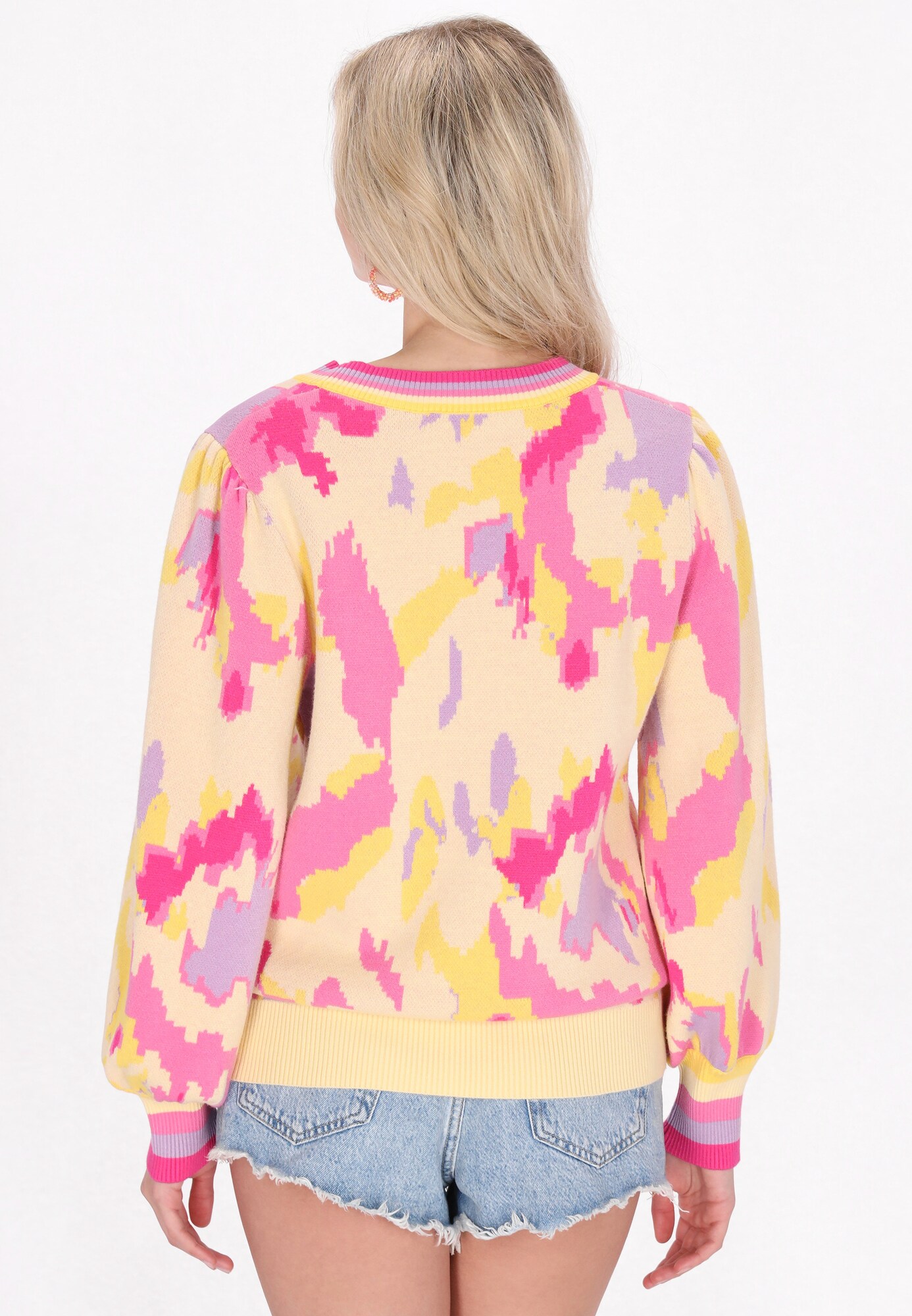 Thumbnail - IZIA Pullover