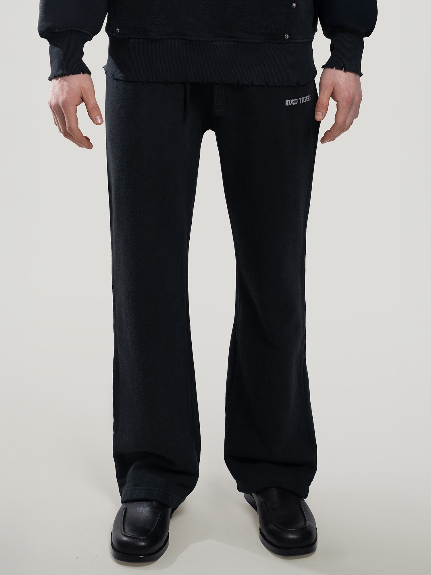 MAD TIGERS Pantaloni  nero