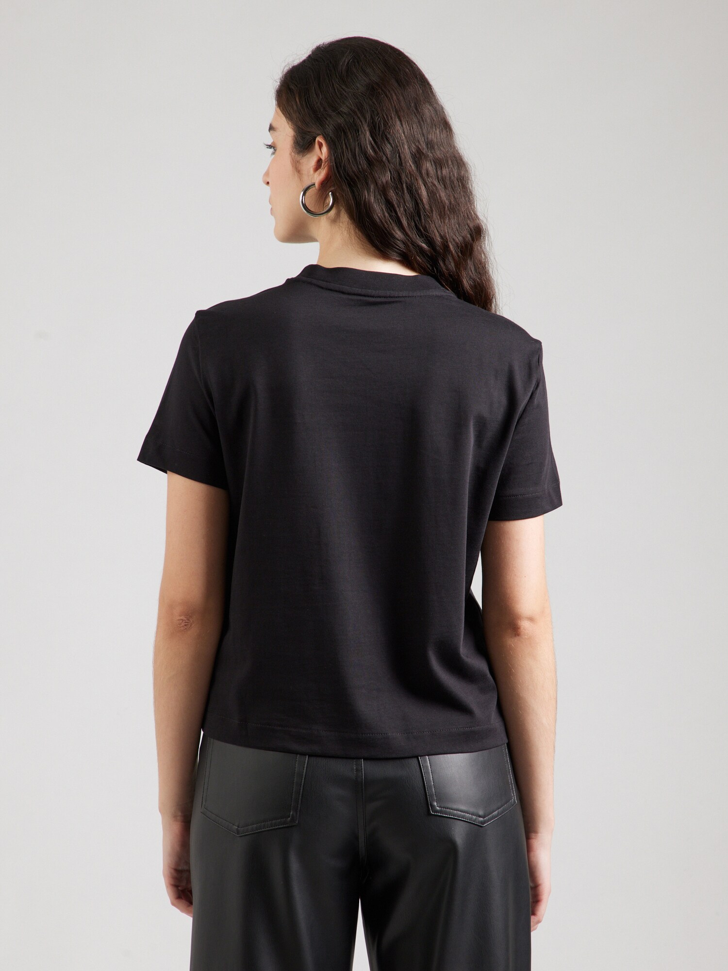 Calvin Klein Jeans Tričko homárová / čierna (obrázok 3)