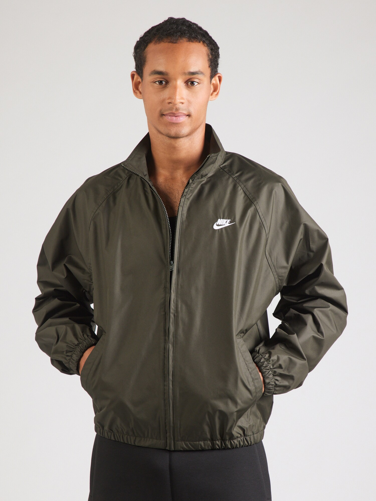 Nike Sportswear Átmeneti dzseki  olíva / fehér termék 2. képe