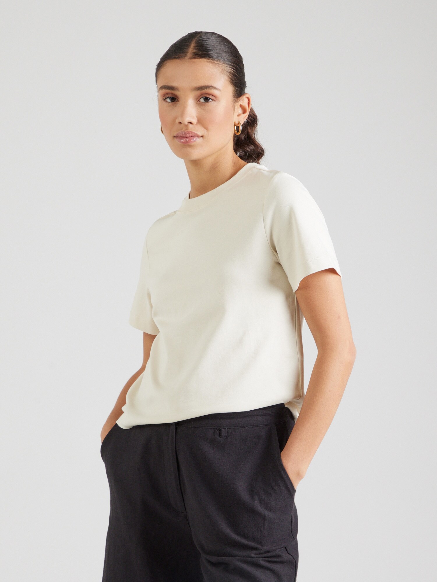 Thumbnail - T-Shirt