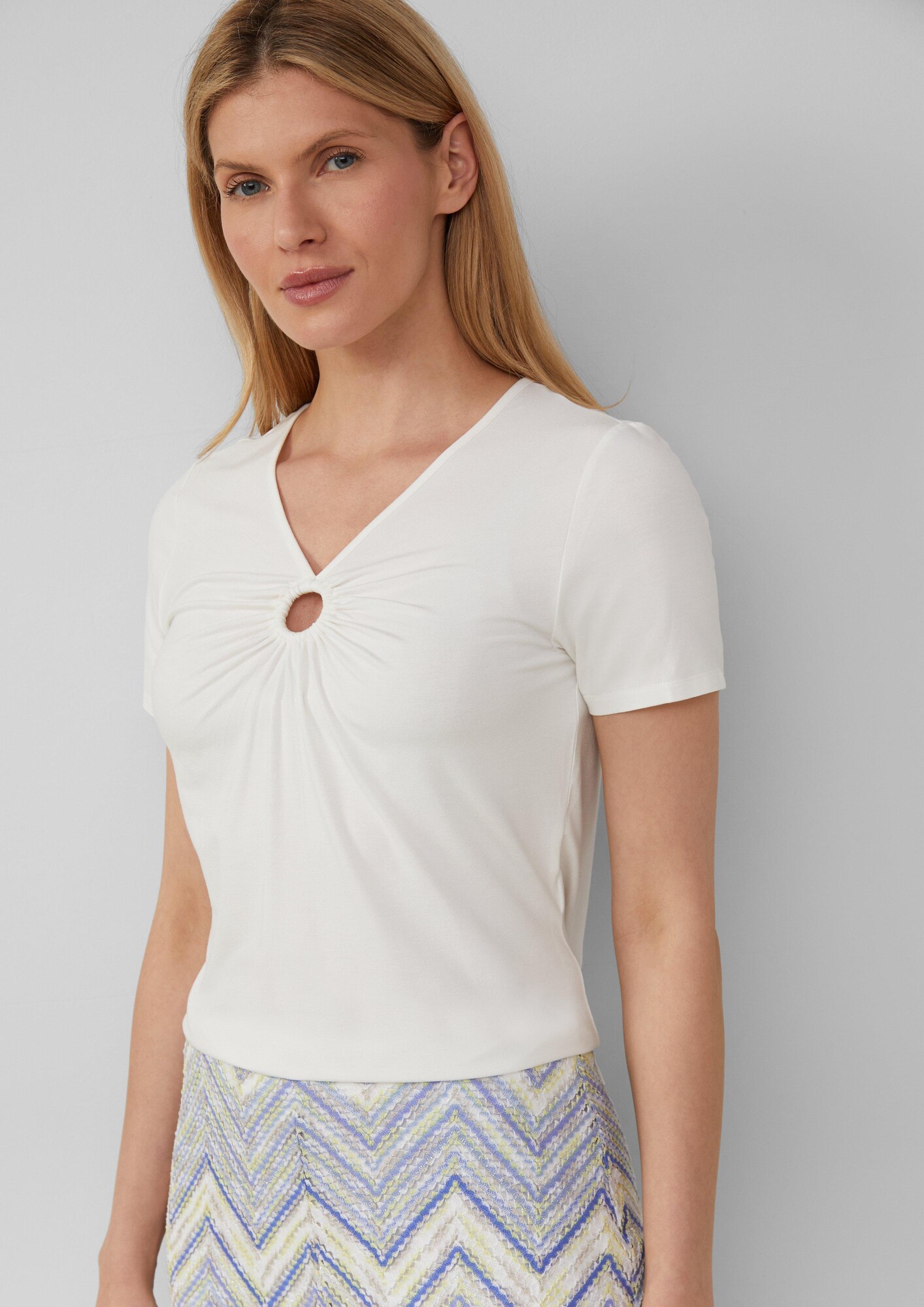 Thumbnail - T-Shirt