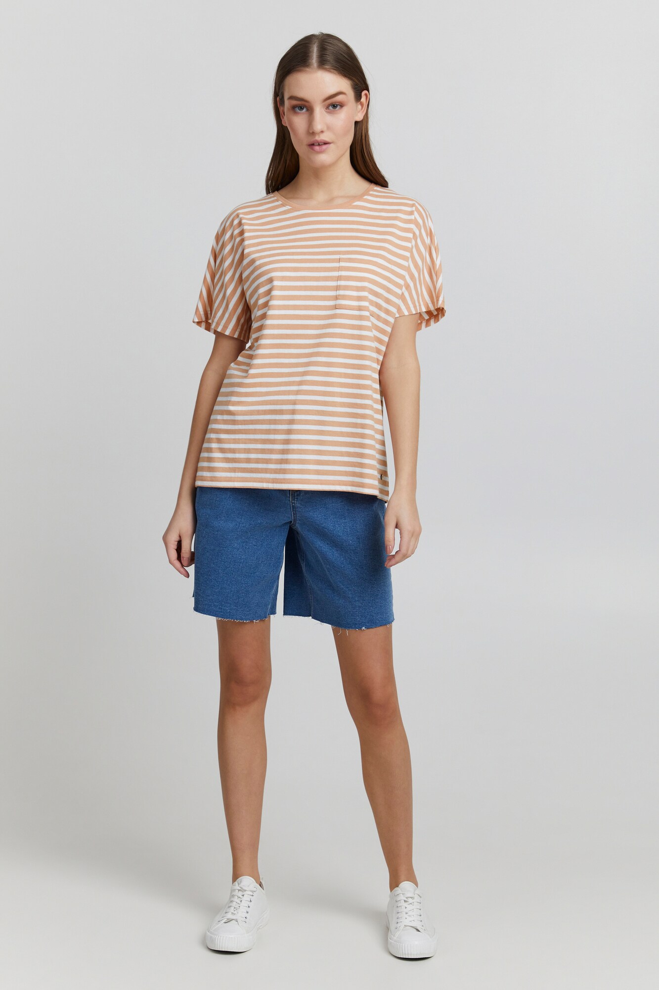 Thumbnail - Oxmo Shirt Steffi
