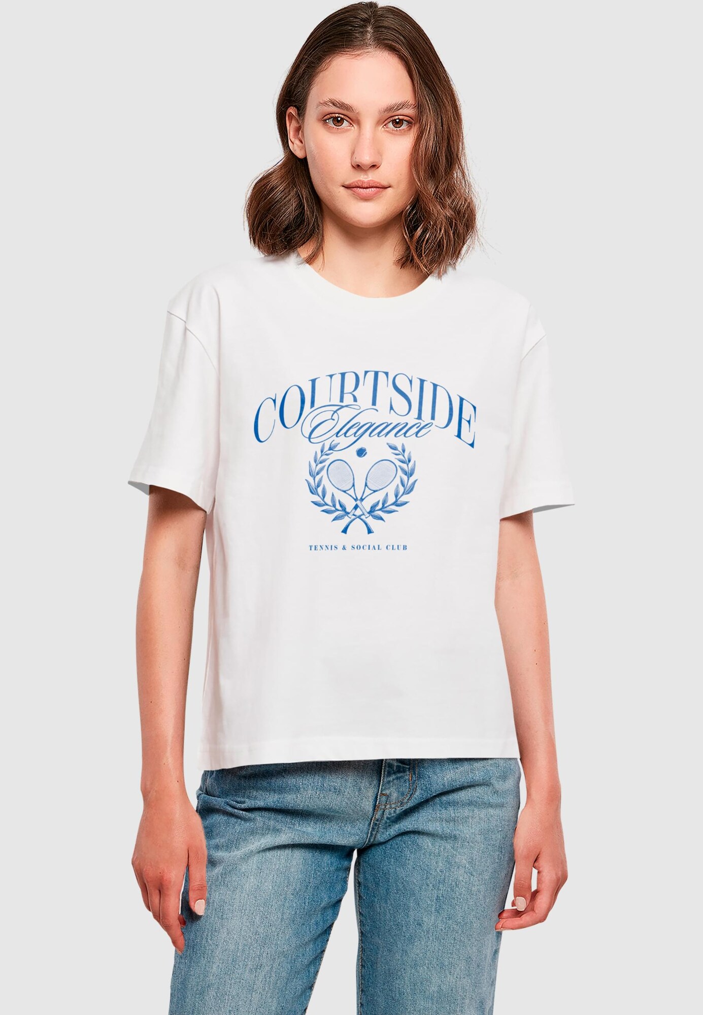 Thumbnail - T-Shirt 'Courtside Elegance Sports Club'