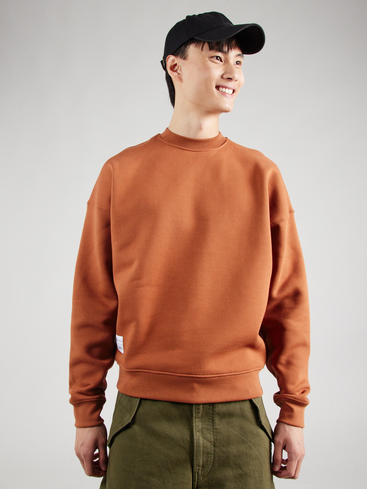 ALPHA INDUSTRIES Tréning póló  konyak / fekete termék 2. képe