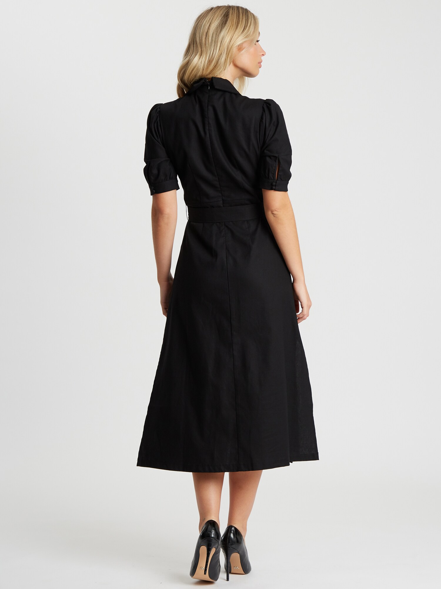 Thumbnail - Willa Kleid Hampton