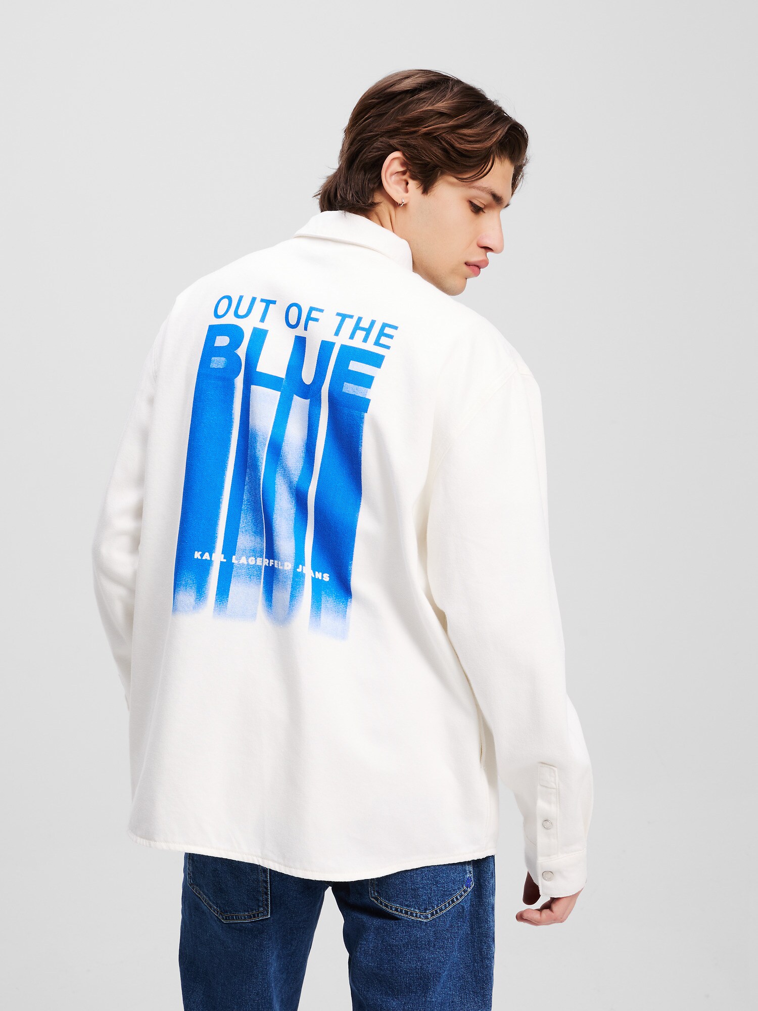 KARL LAGERFELD JEANS Prechodná bunda 'Out Of The Blue' modrá / šedobiela (obrázok 3)