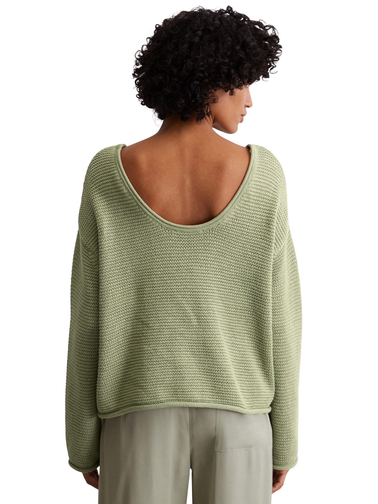 Thumbnail - Pullover