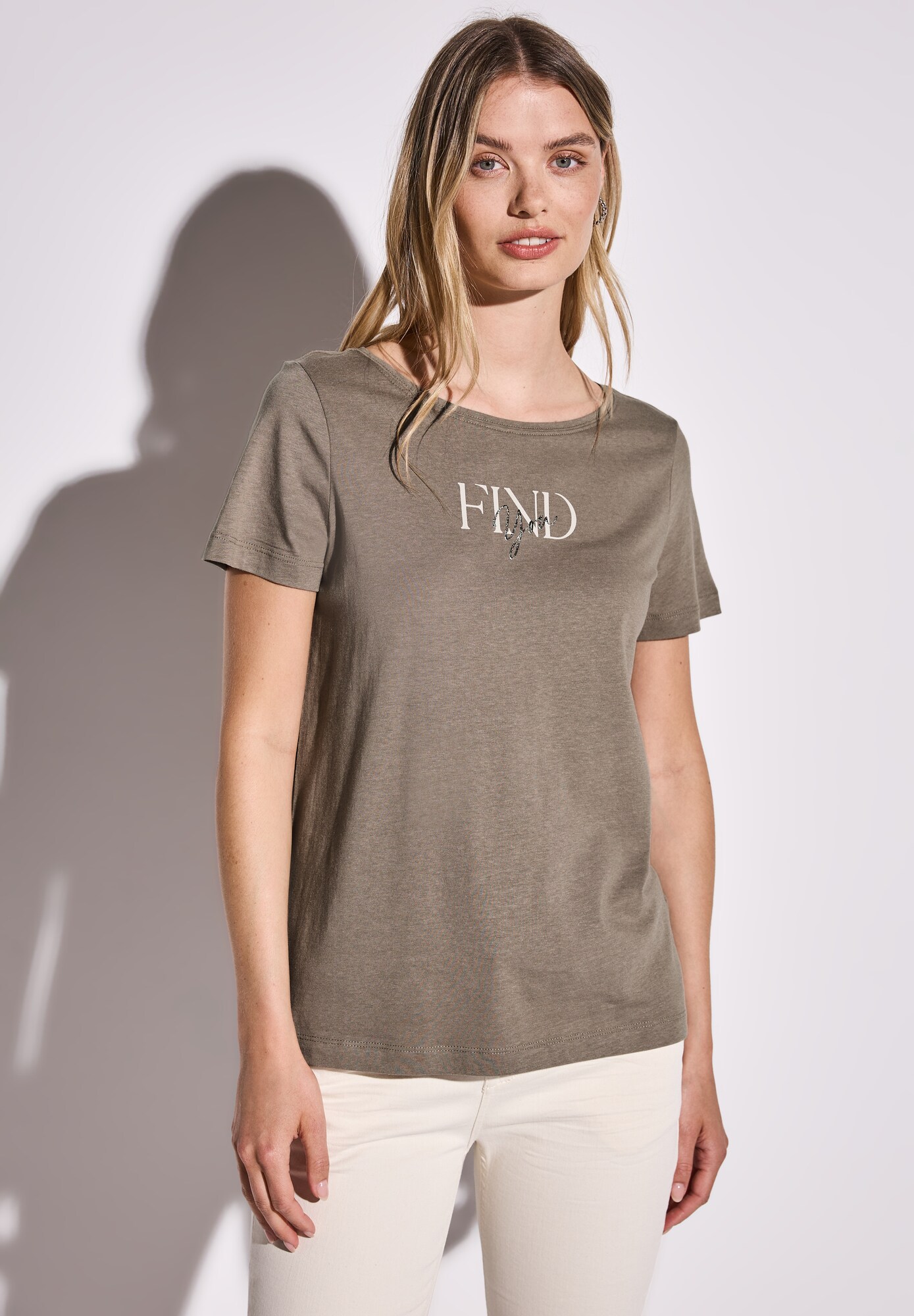 Thumbnail - T-Shirt