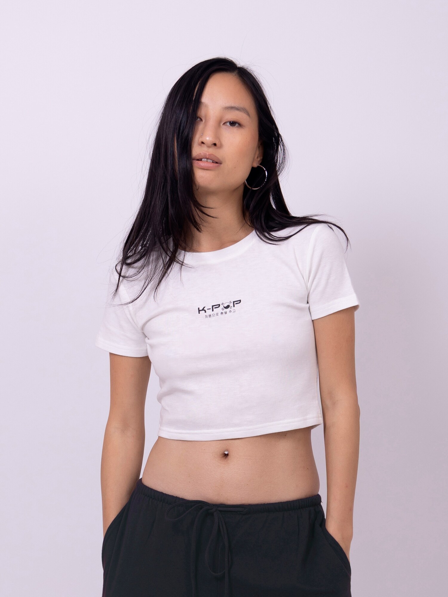 K-pop Camiseta 'Crop top' blanco – imagen 2