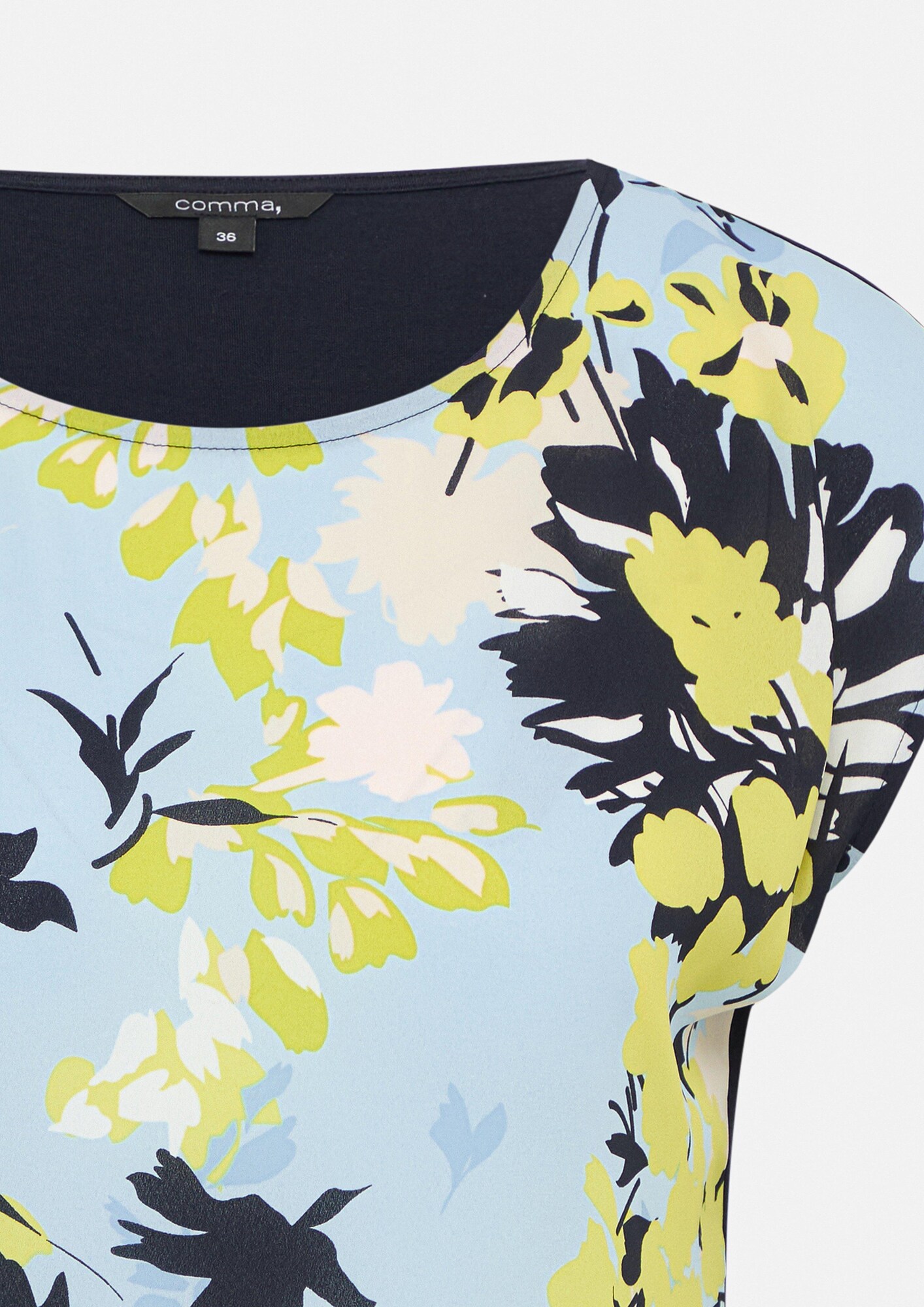 Thumbnail - T-Shirt
