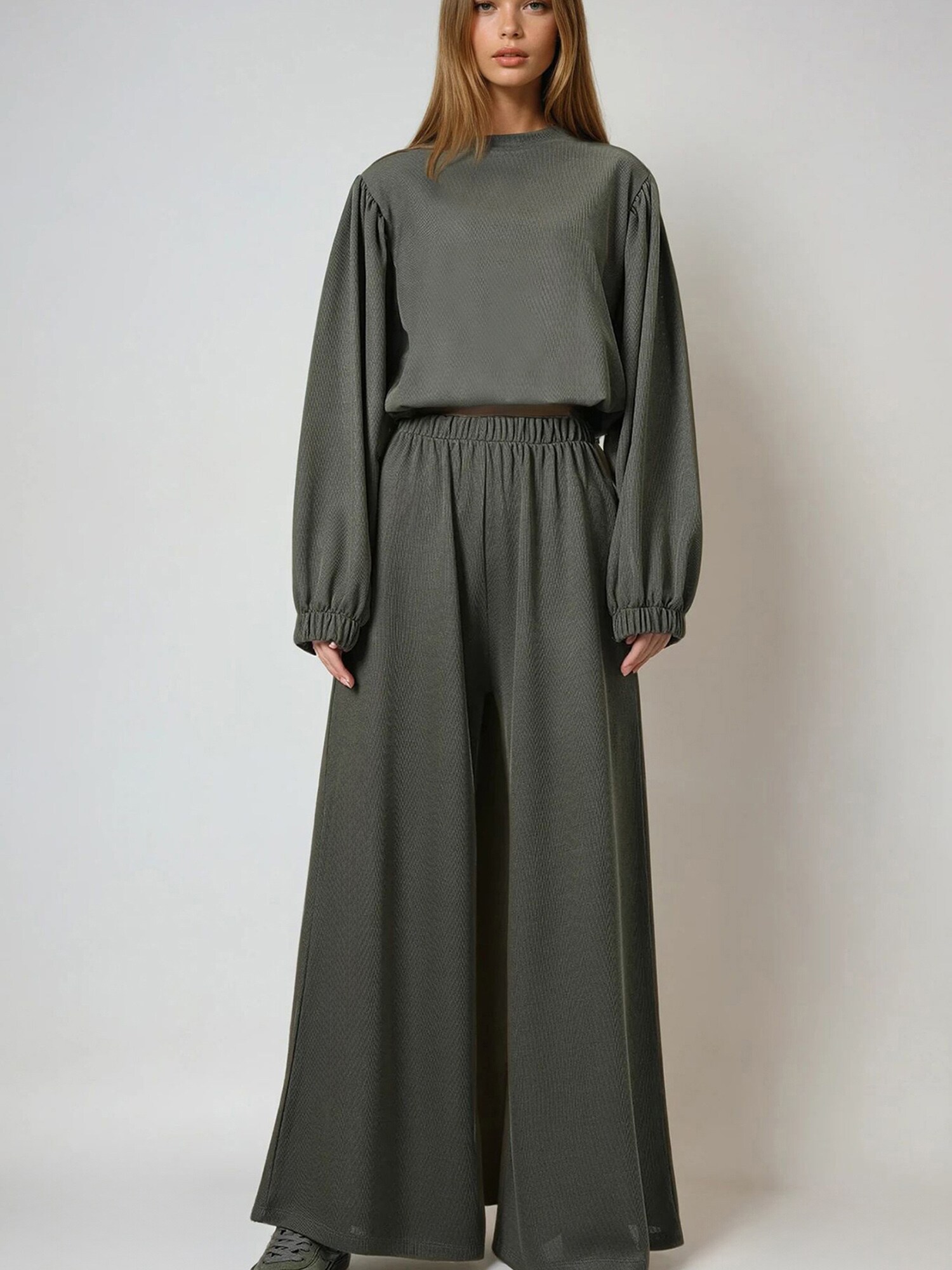 Trend Alaçatı Stili Costum cu pantaloni  kaki