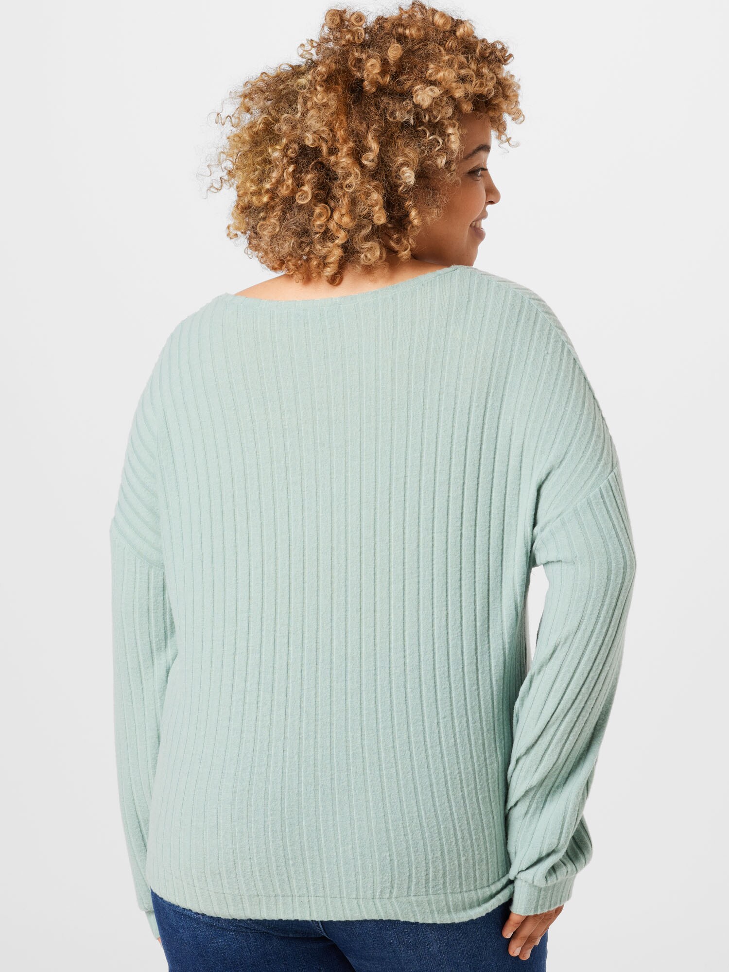 ABOUT YOU Curvy Tričko 'Mariella' pastelovo zelená (obrázok 3)