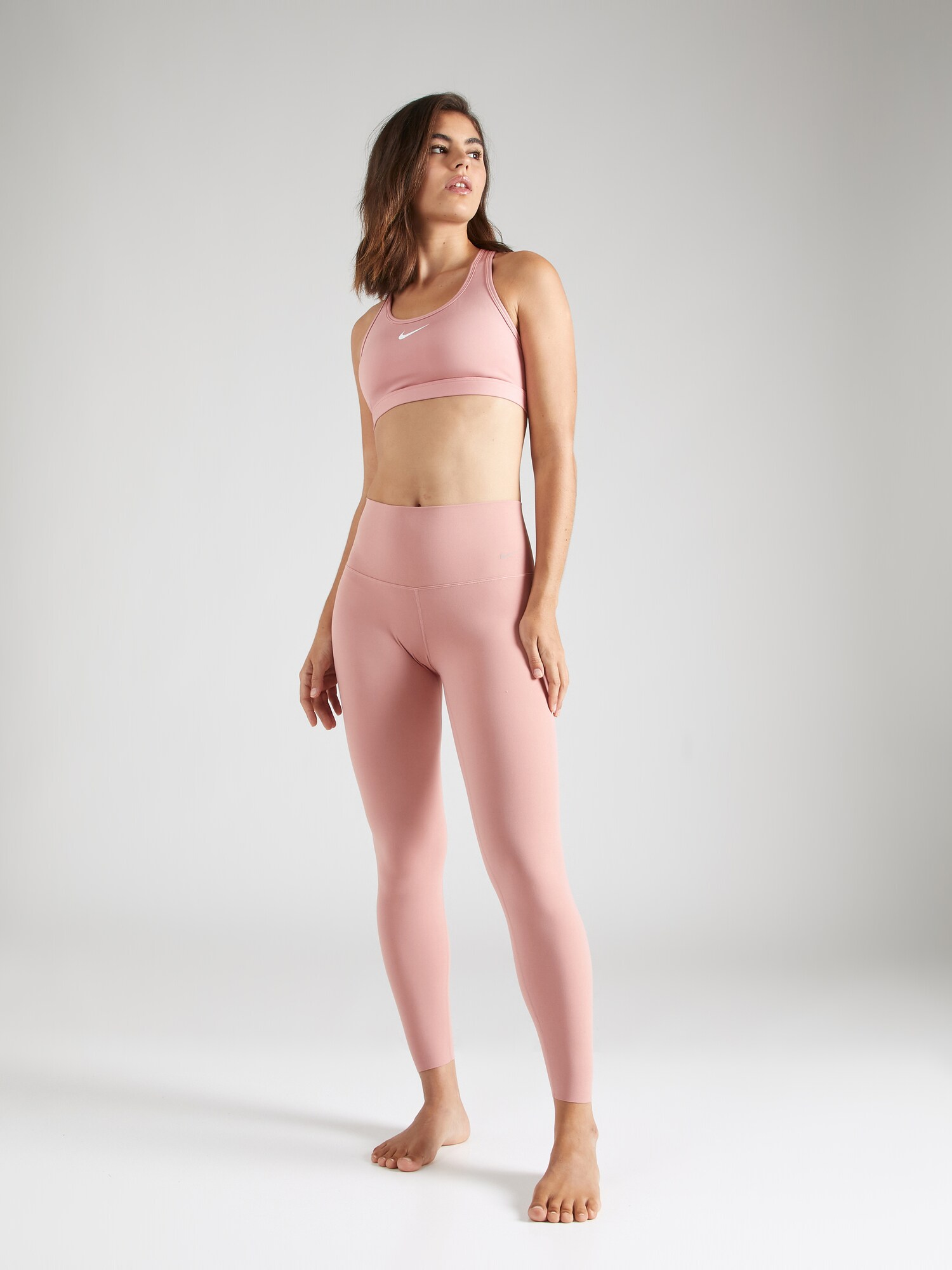 NIKE Športové nohavice 'ZENVY' svetlosivá / ružová (obrázok 4)
