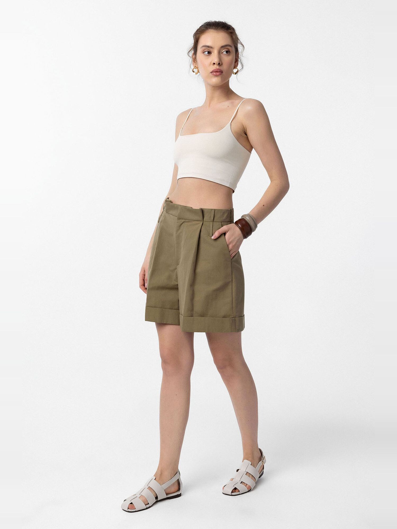 Thumbnail - Antioch Shorts Marta