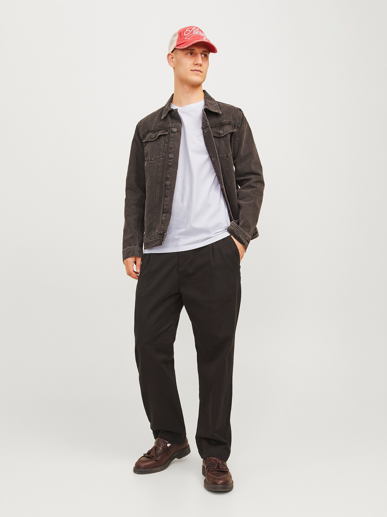 JACK & JONES Tričko 'JWHFERRIS' čierna / biela (obrázok 4)
