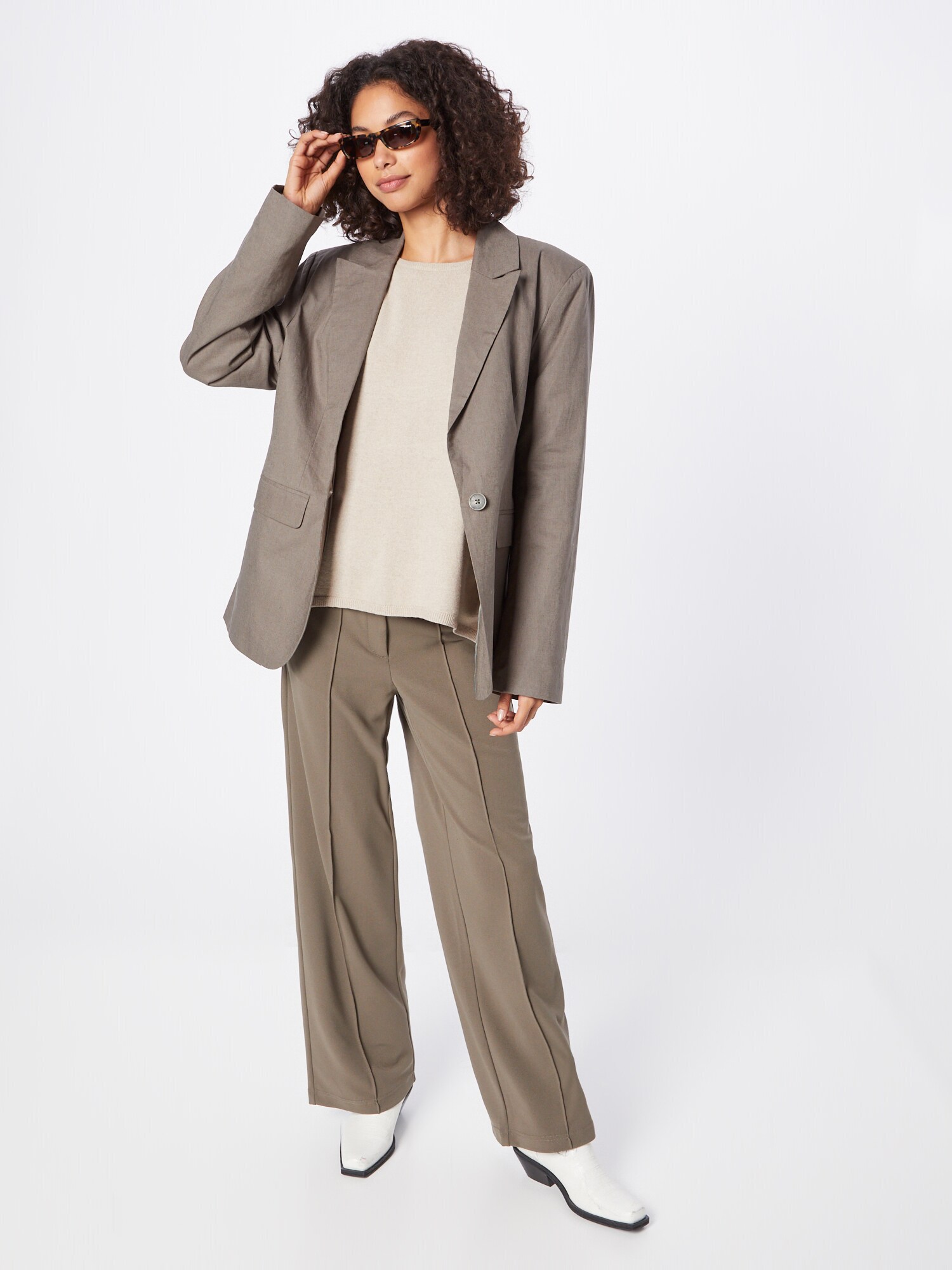 Thumbnail - Part Two Pullover Tila