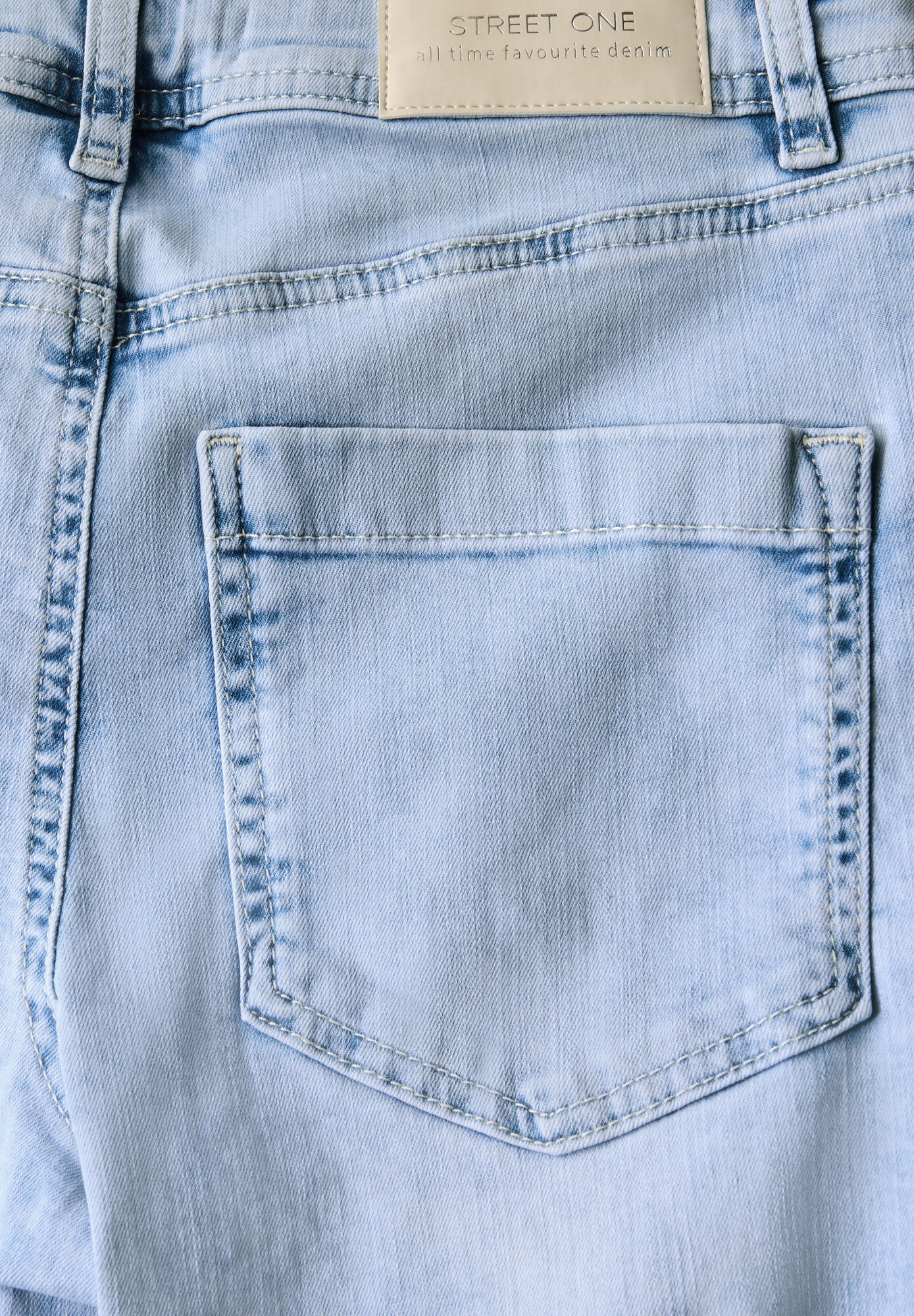 Thumbnail - Jeans