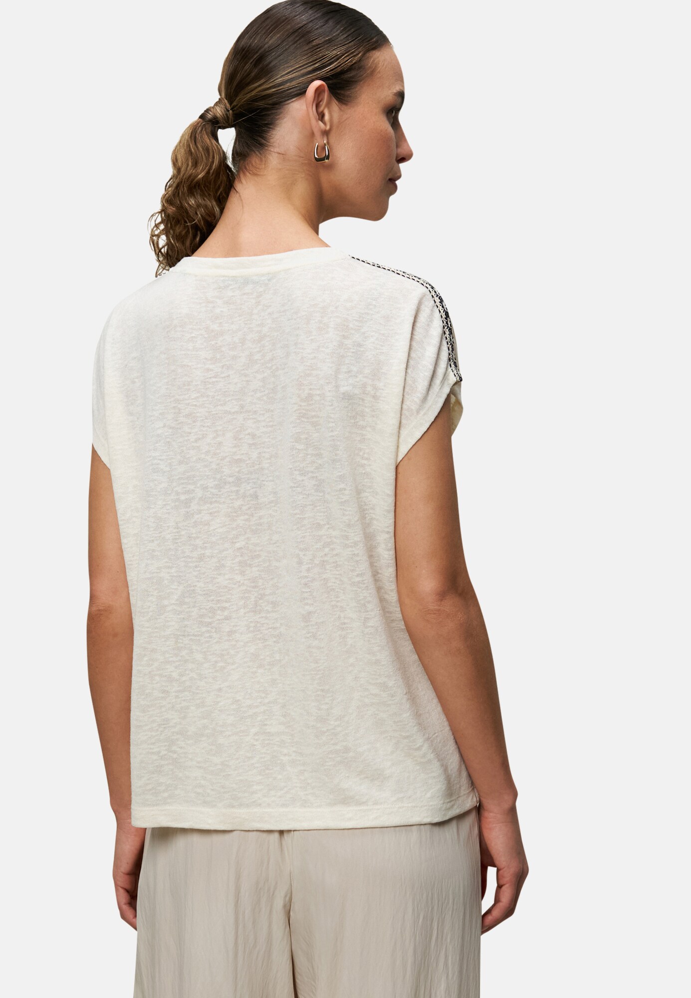 Thumbnail - Shirt