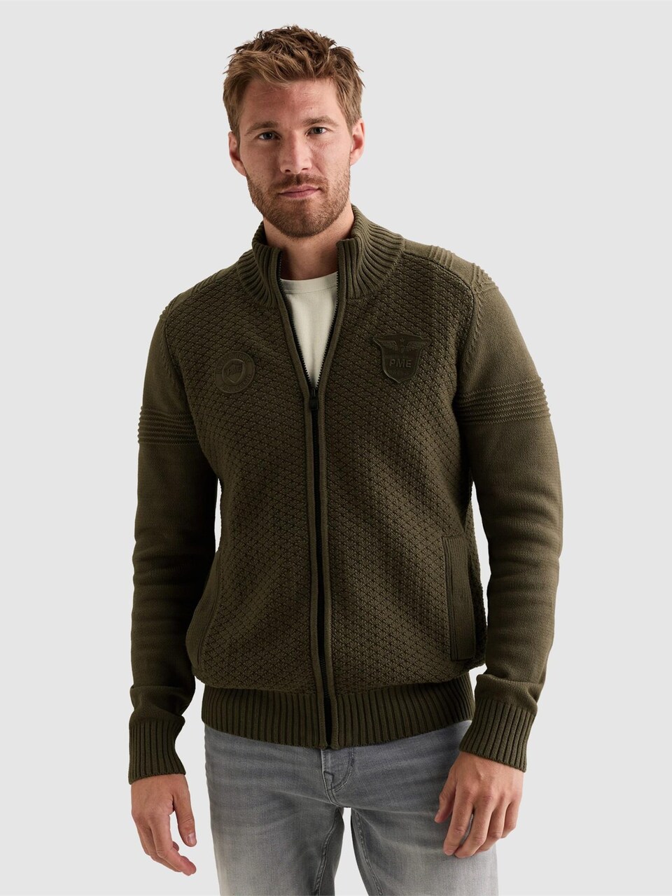 Kofta 'Cardigan with zipper closure and raglan sleeves'