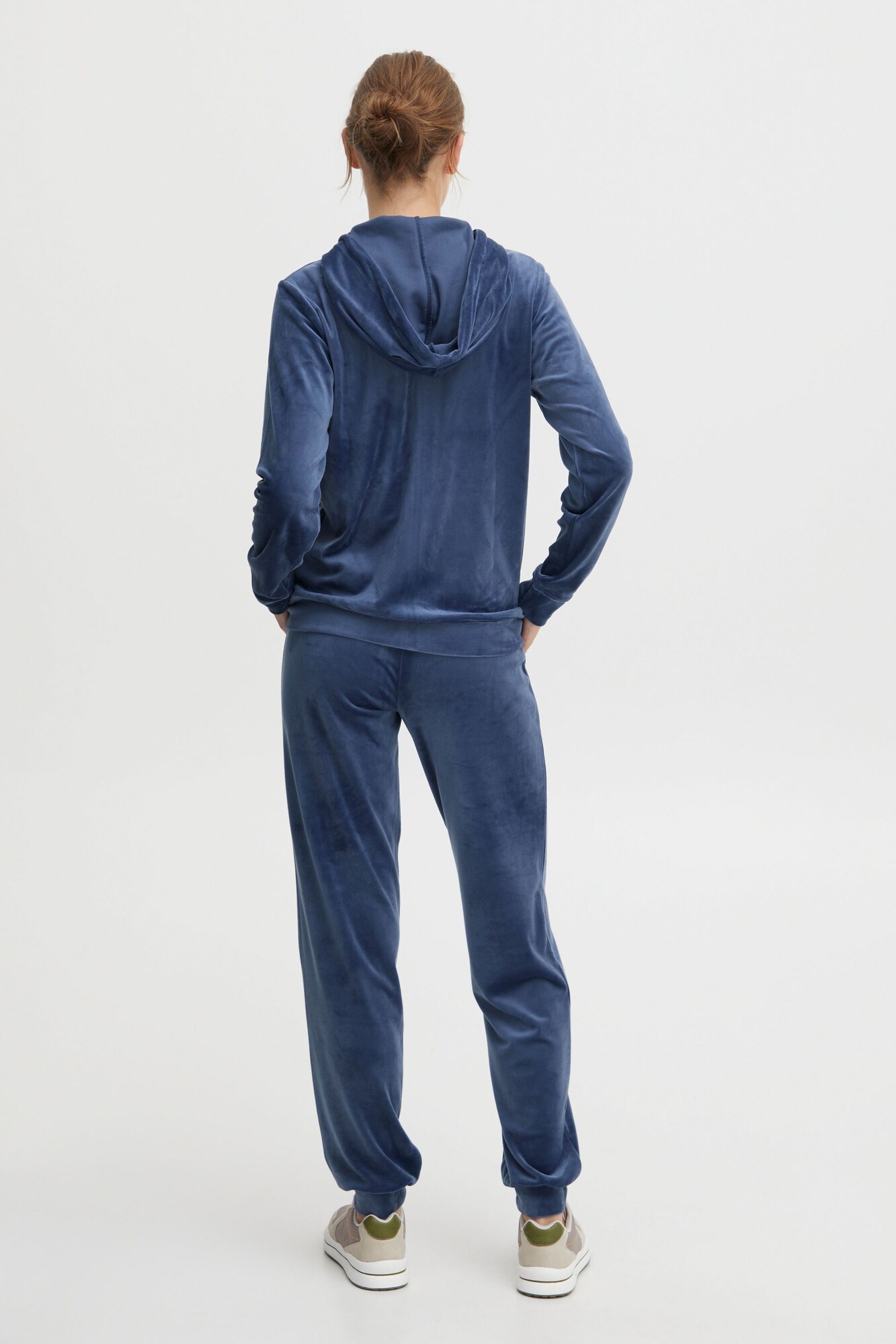 Thumbnail - Oxmo Hausanzug Oxmitta