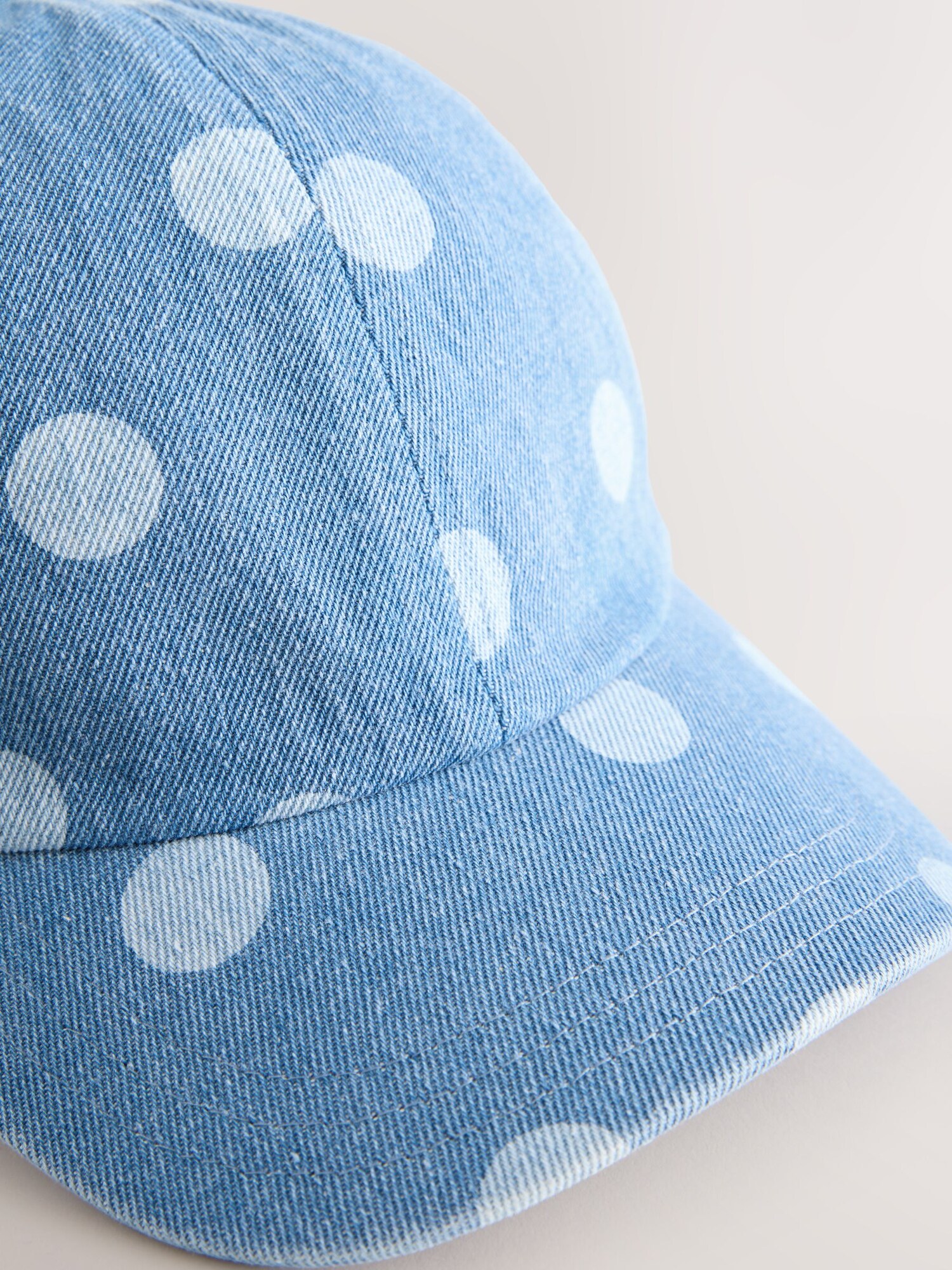 Next Klobúk  modrá denim / biela (obrázok 3)
