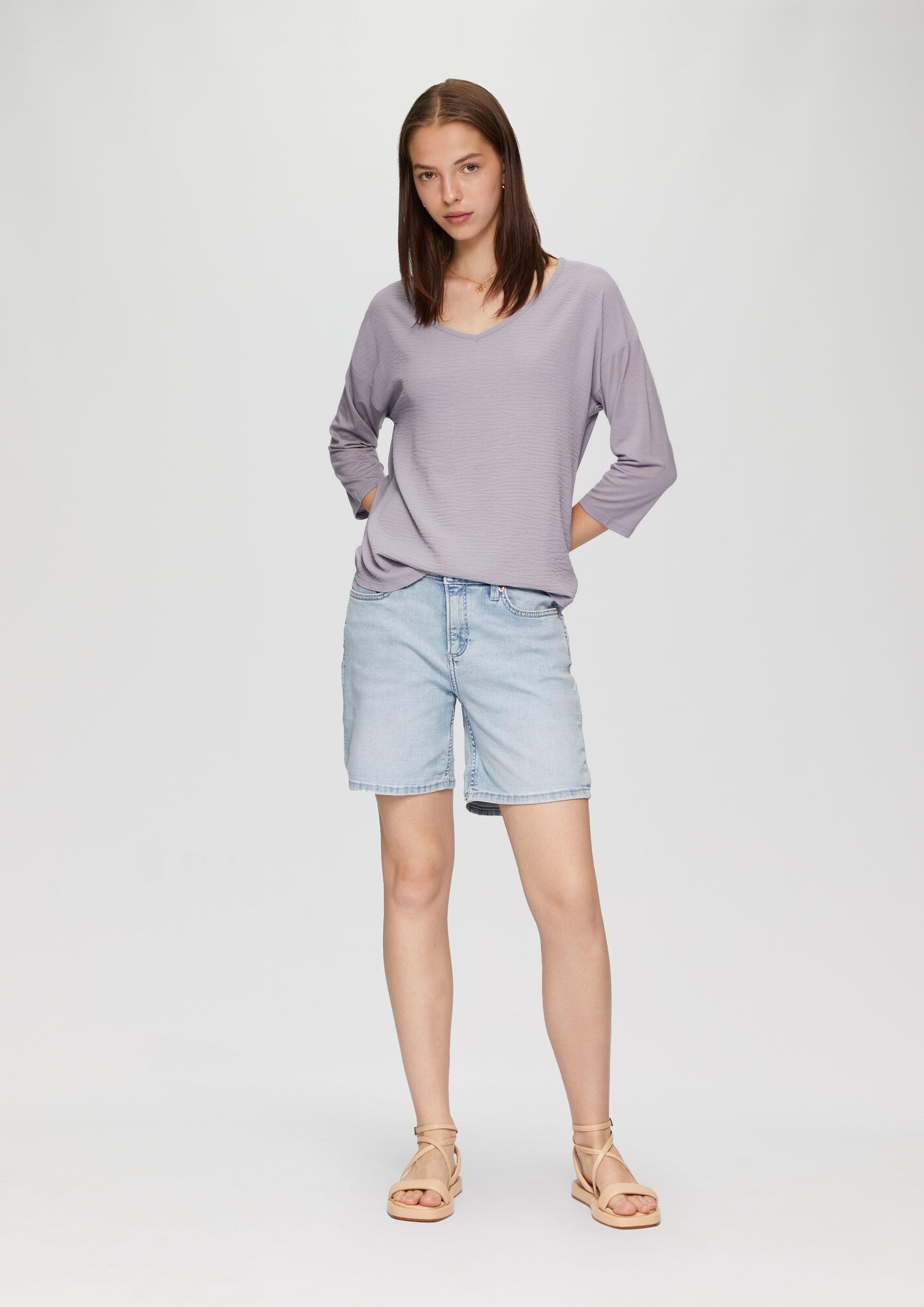 Thumbnail - Shirt