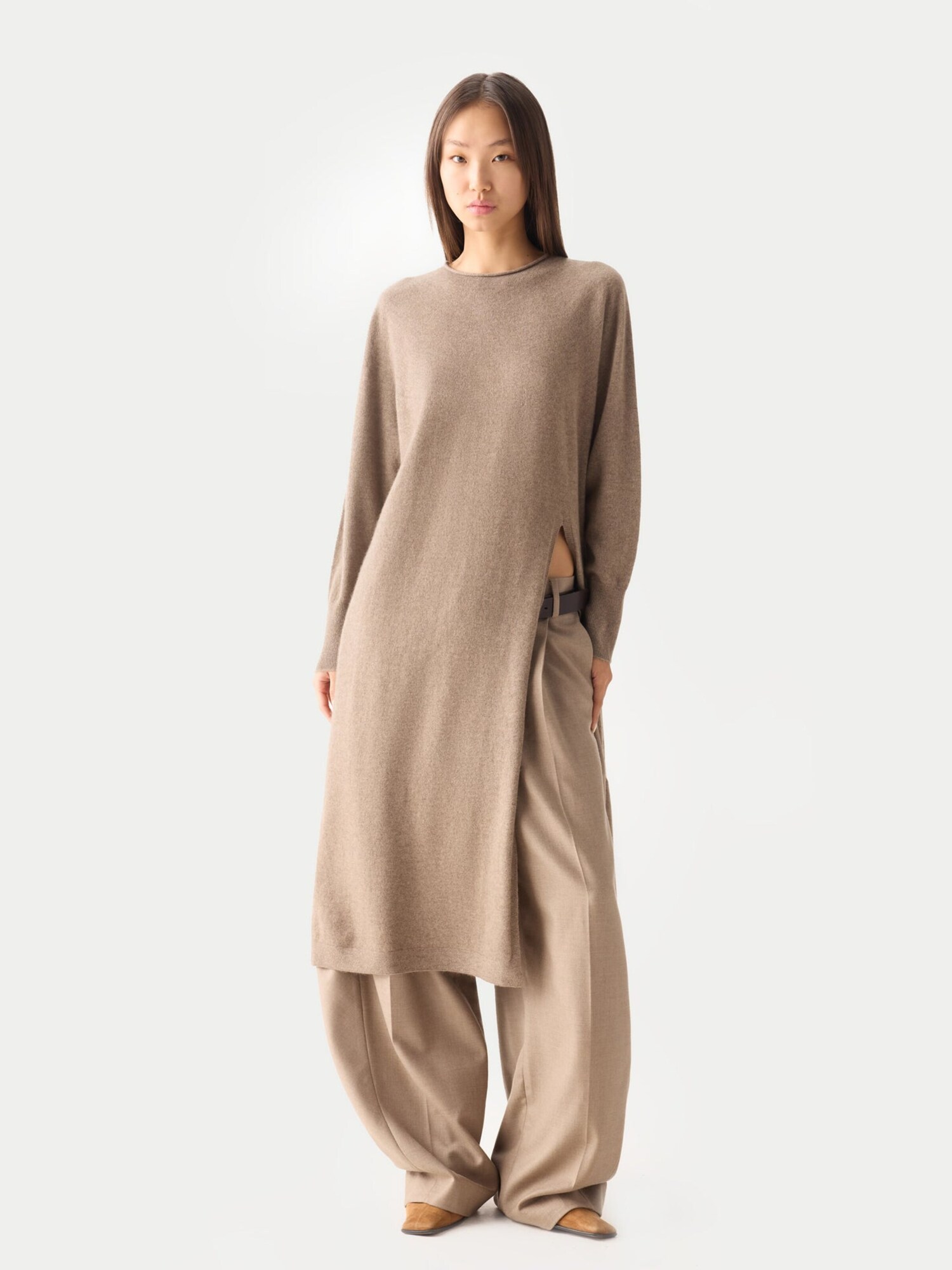 GOBI Cashmere Vestido de punto 'Gobi Cashmere Side-Slit Maxi Dress' taupe