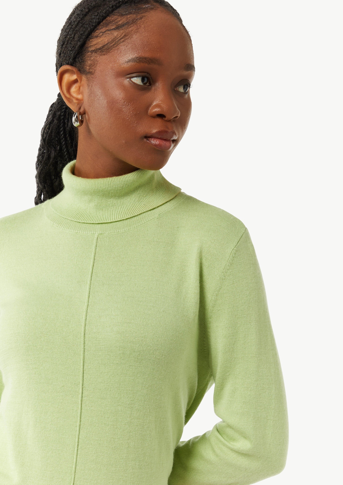 Thumbnail - comma casual identity Pullover