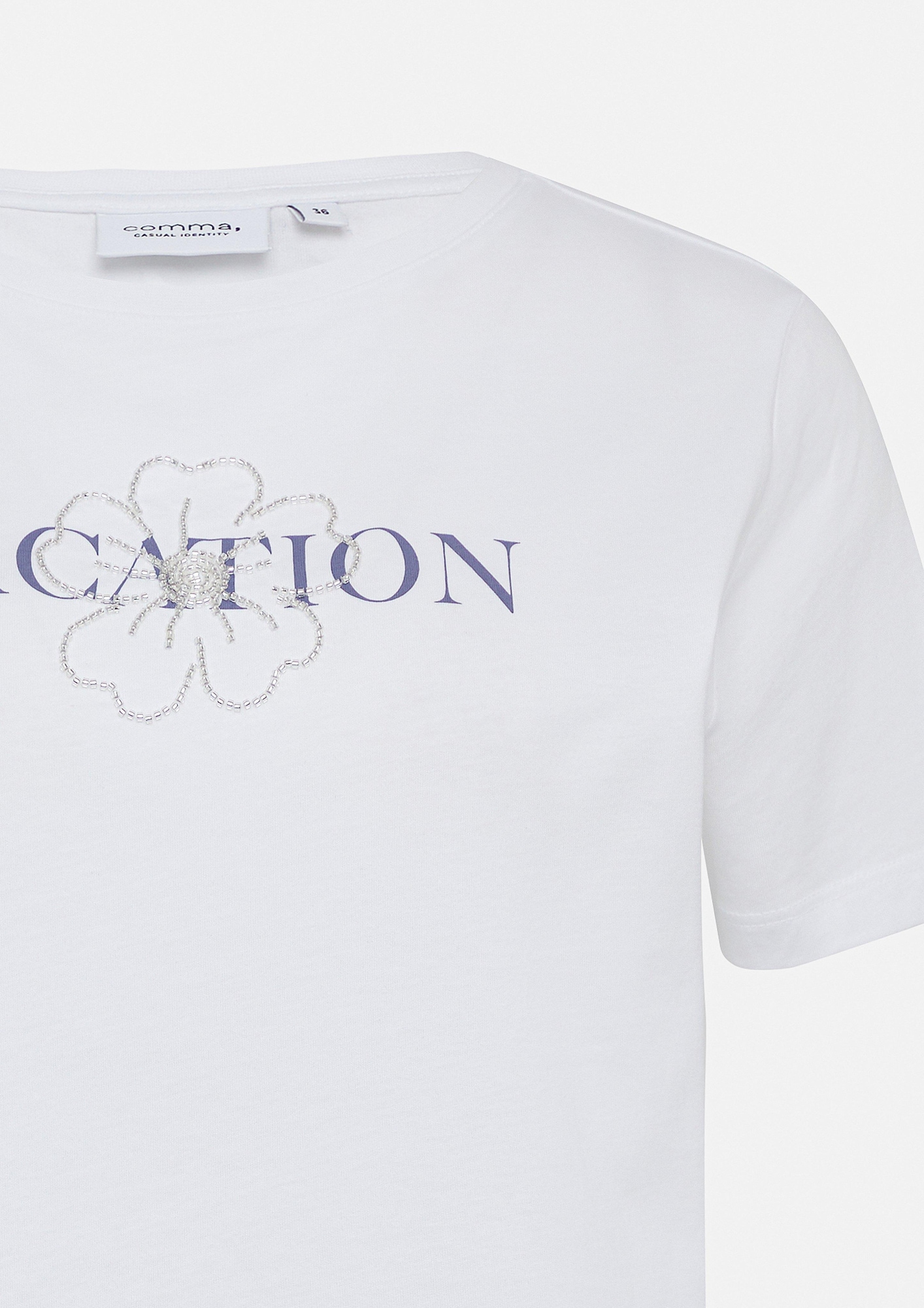 Thumbnail - comma casual identity T-Shirt