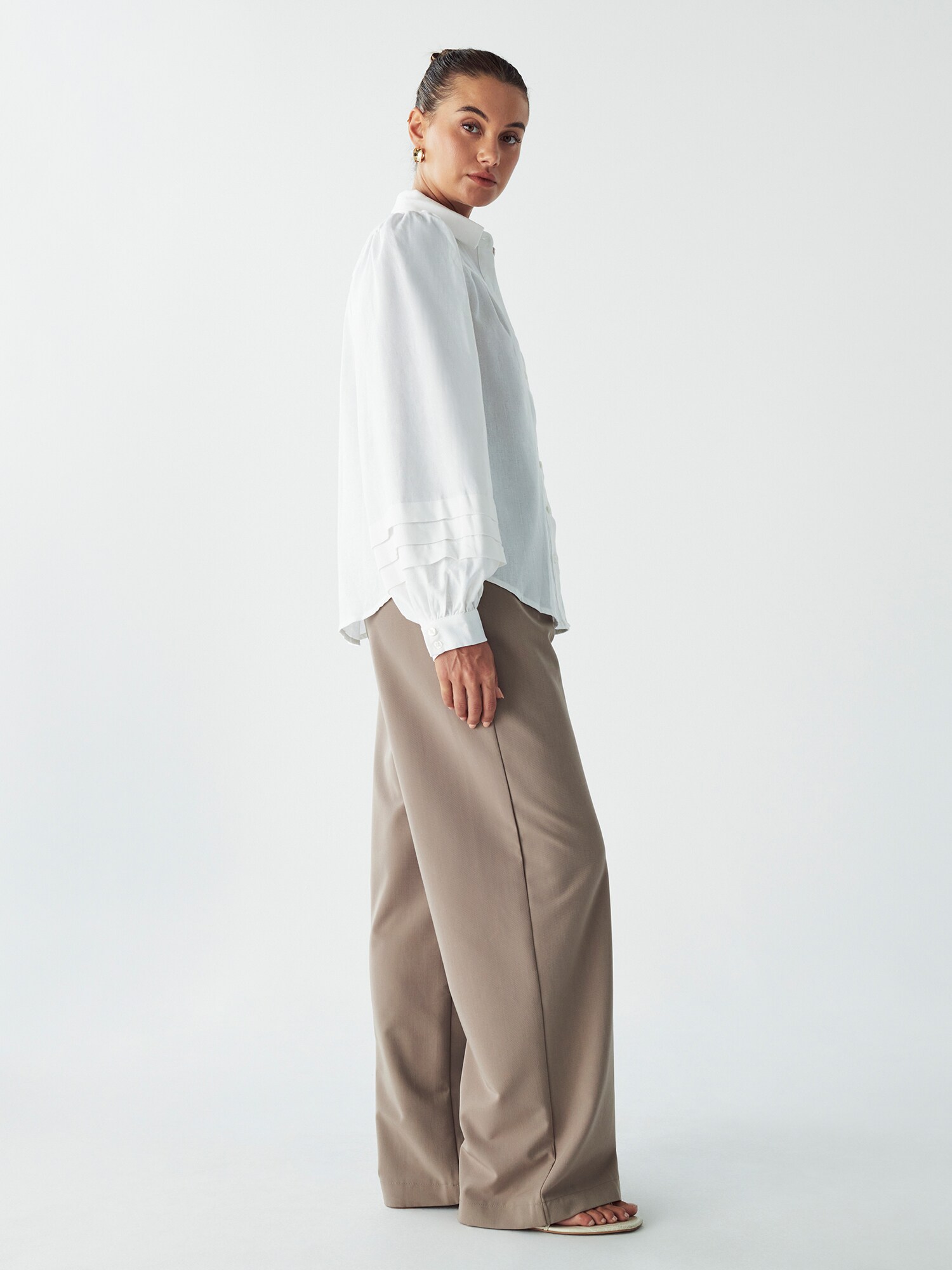 Thumbnail - Willa Bluse