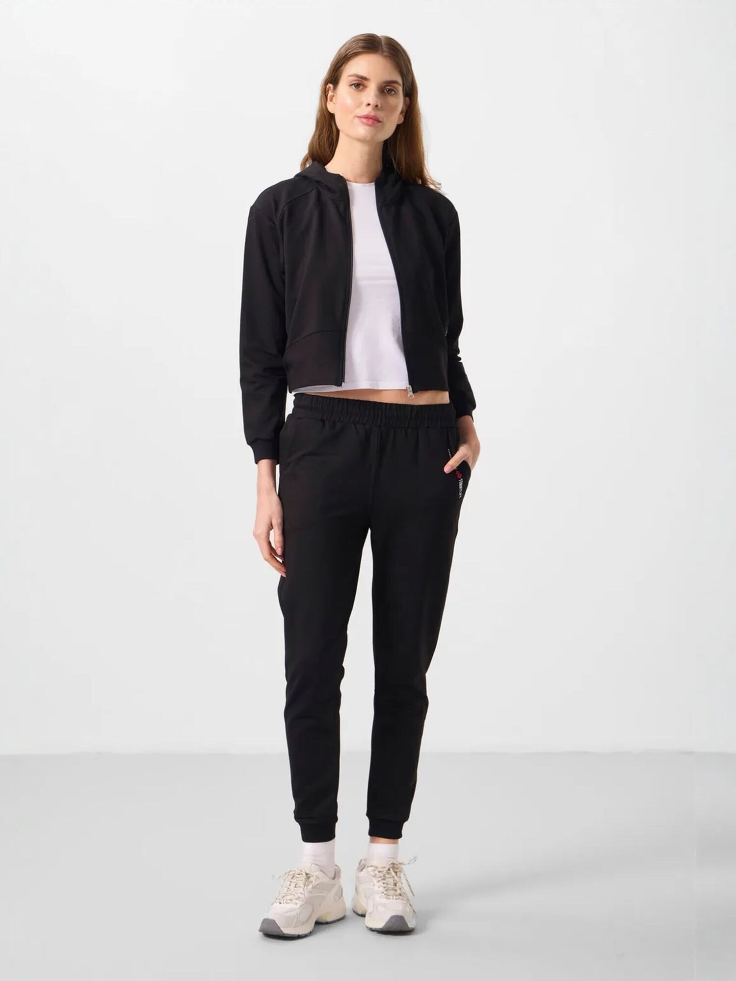 Tommy Life Jogging komplet crna