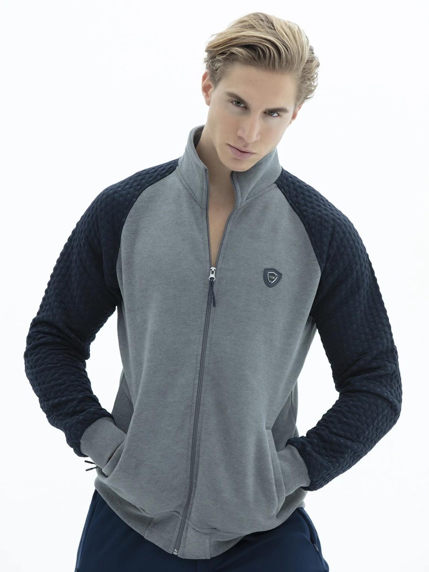 Scr. Sportsweatjacke Lebo
