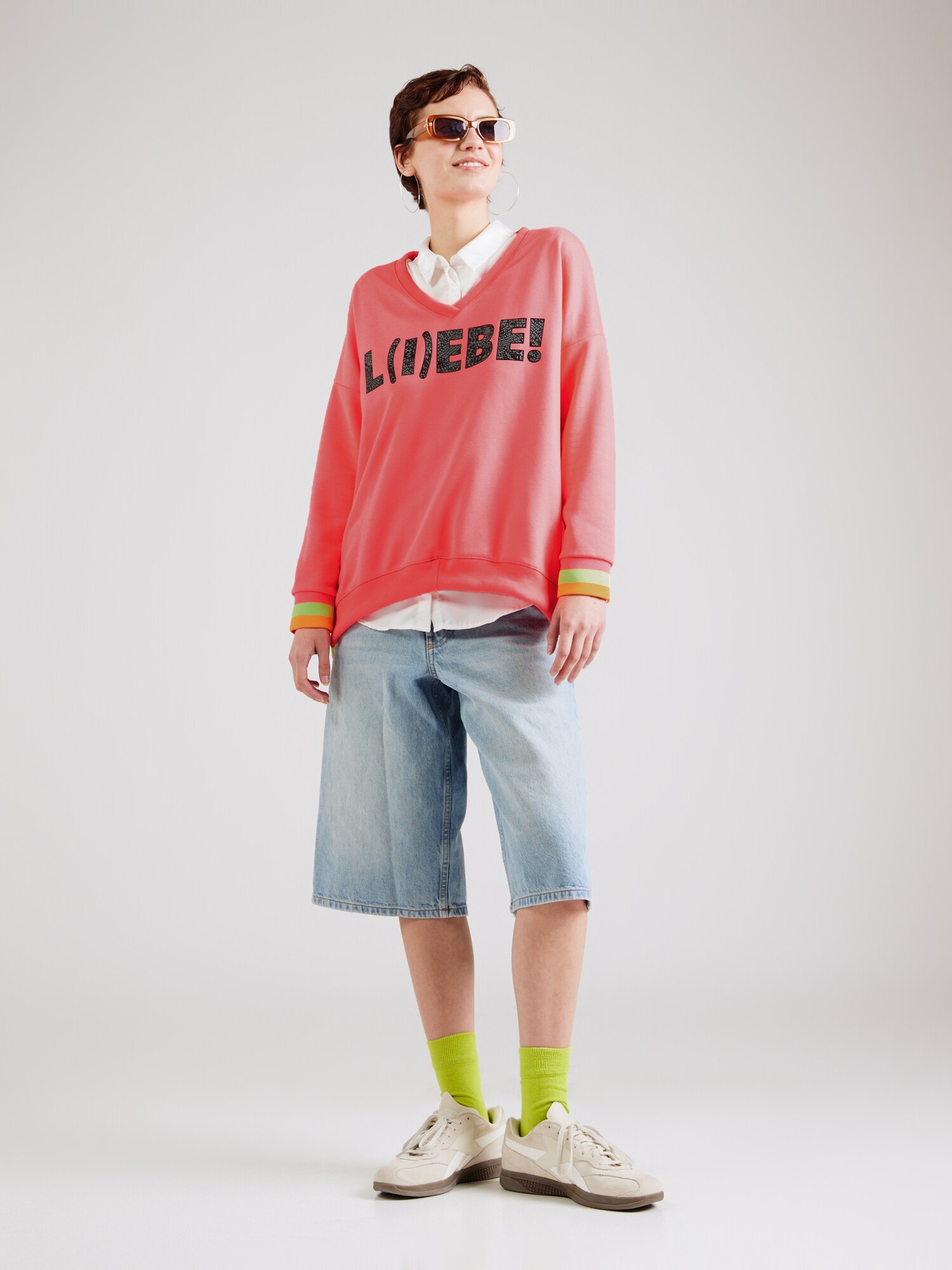 Thumbnail - miss goodlife Sweatshirt