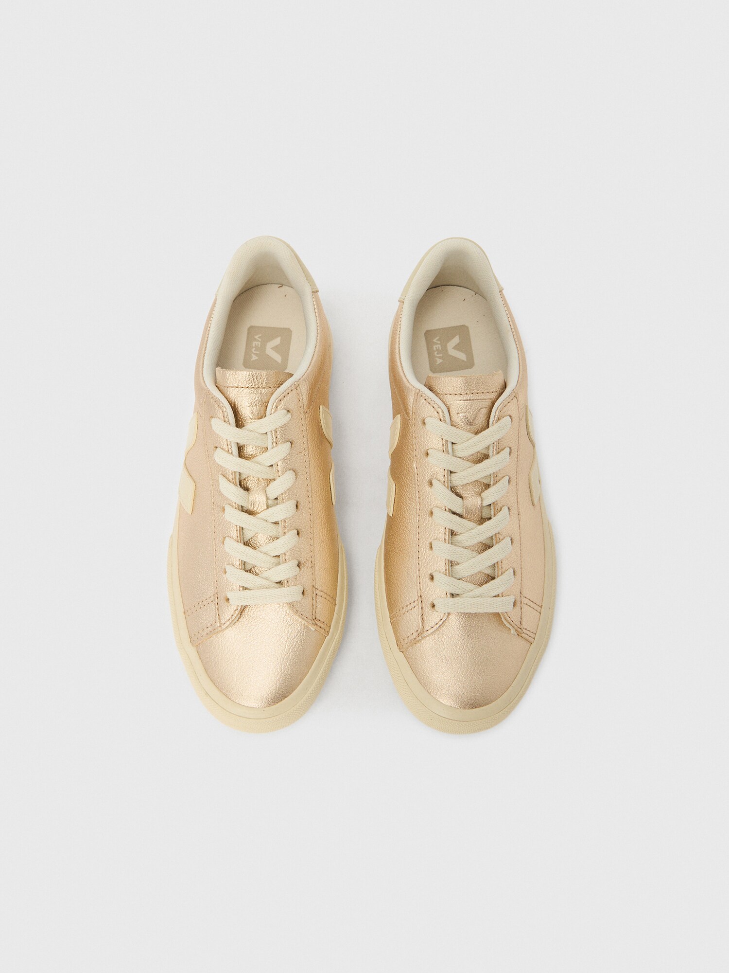Veja Zapatillas deportivas bajas 'Campo' beige / oro – imagen 3