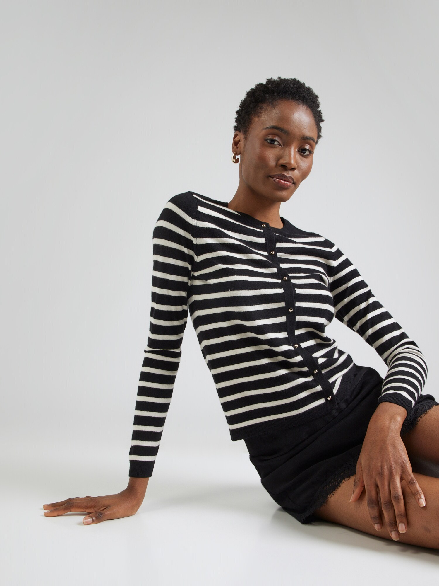 VERO MODA Kardigán 'VMHAPPY'  čierna / biela (obrázok 2)