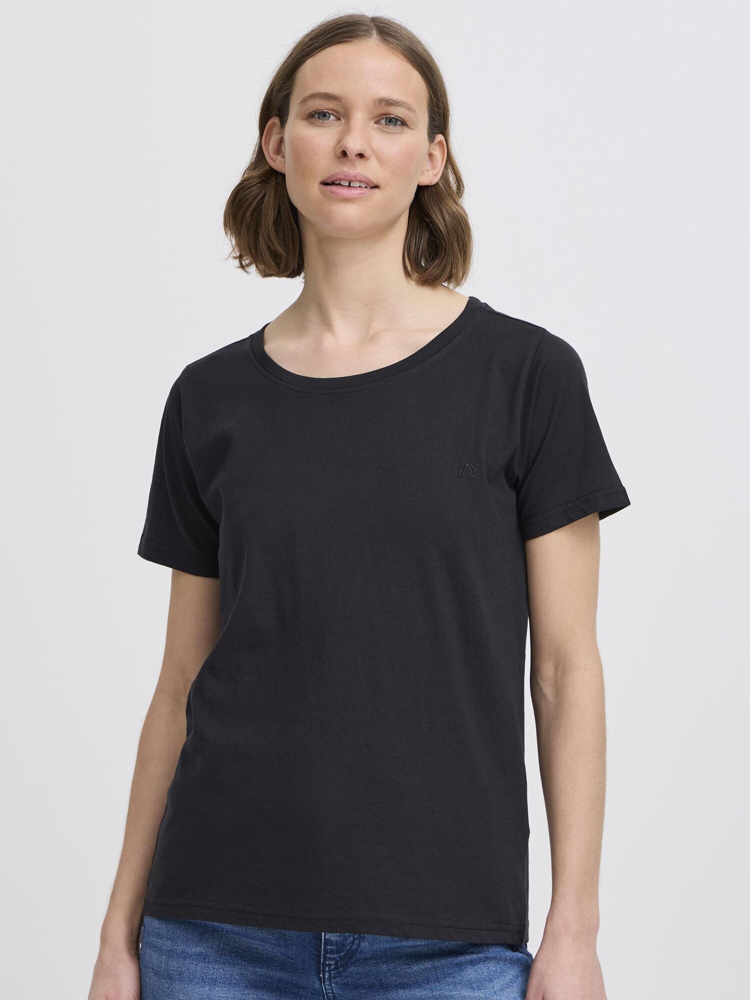 Thumbnail - North Bend Shirt Gita