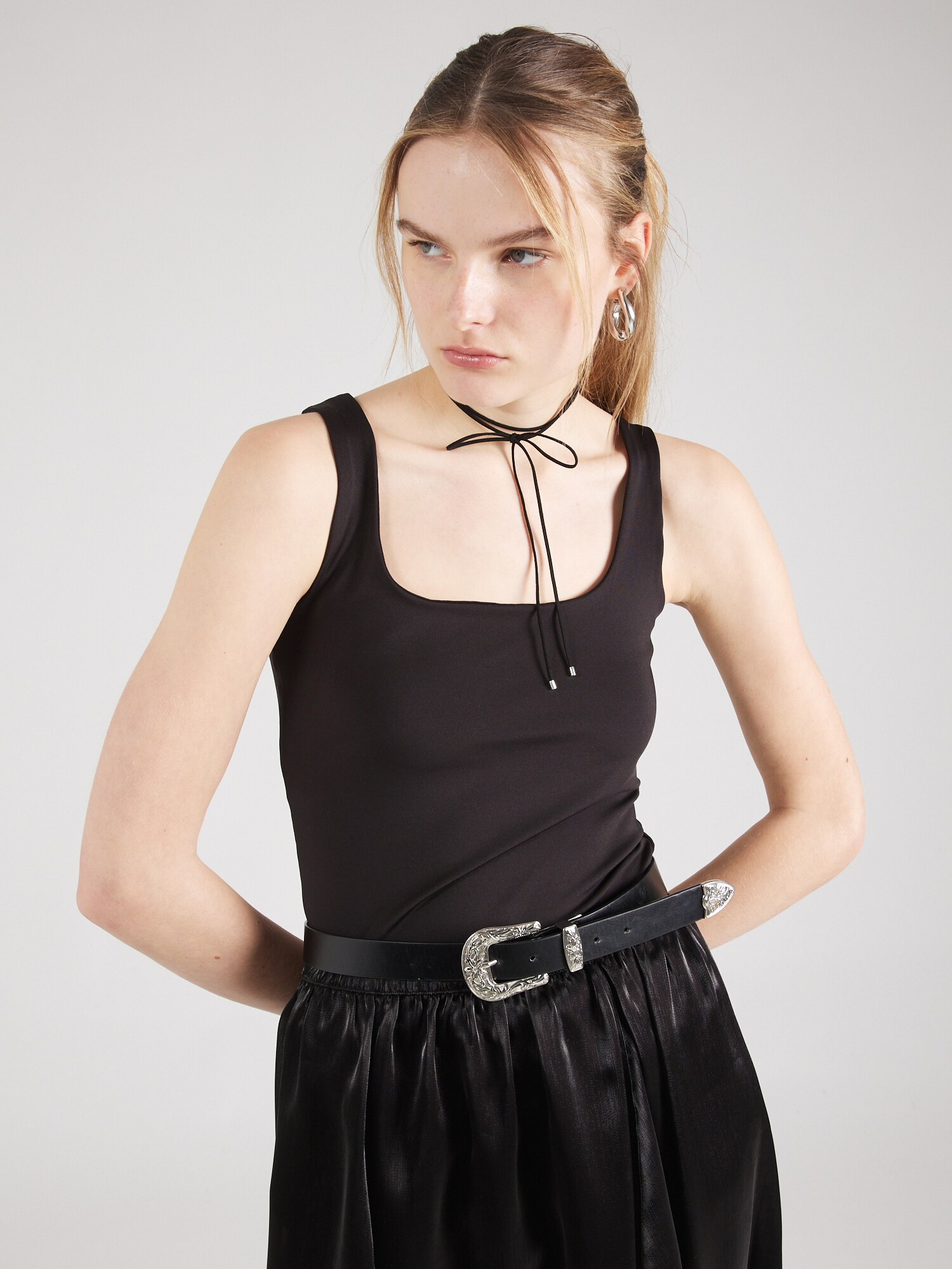 VERO MODA Top 'VMMillion'  fekete termék 2. képe