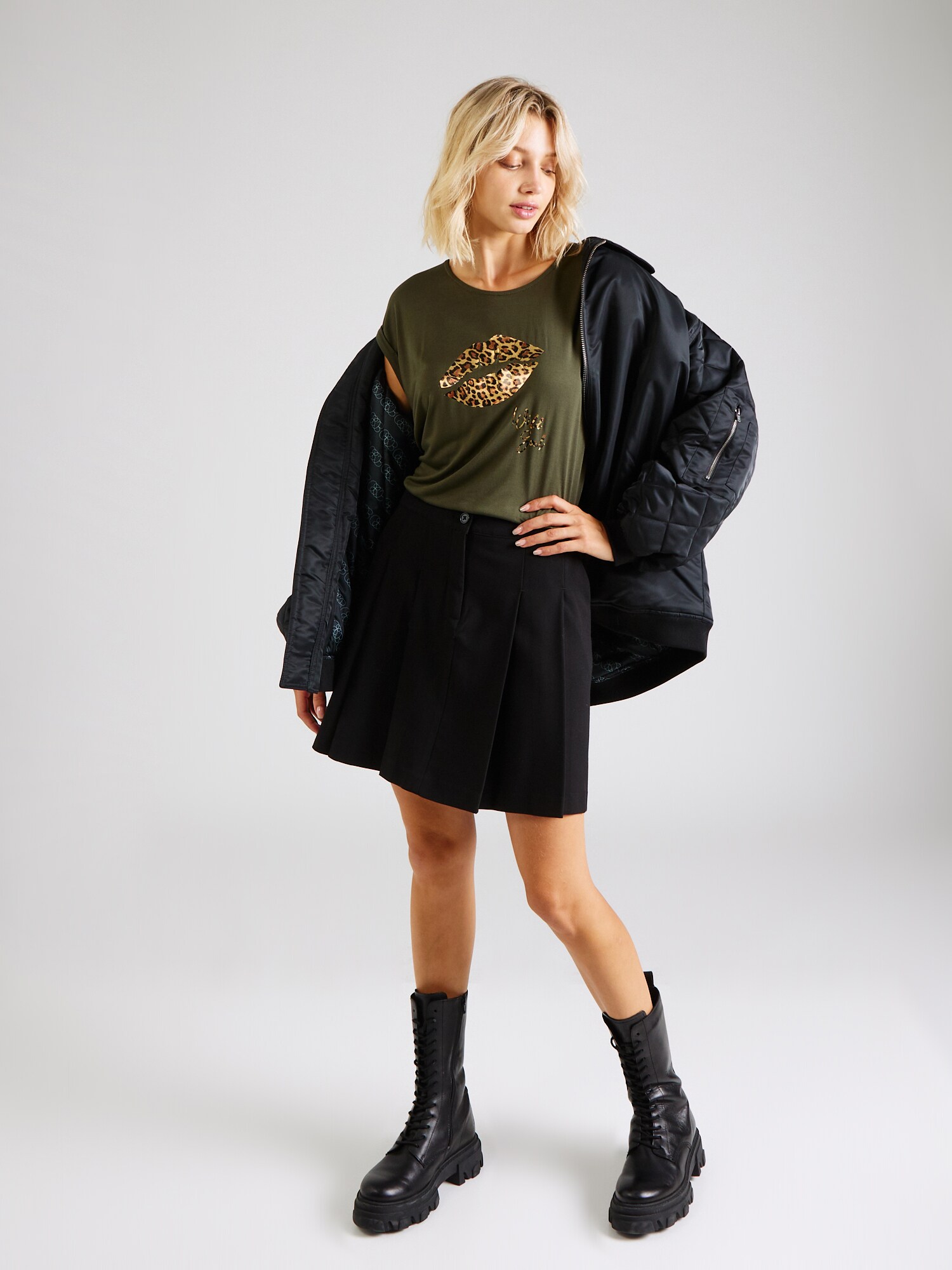 Thumbnail - Shirt 'Tessy'