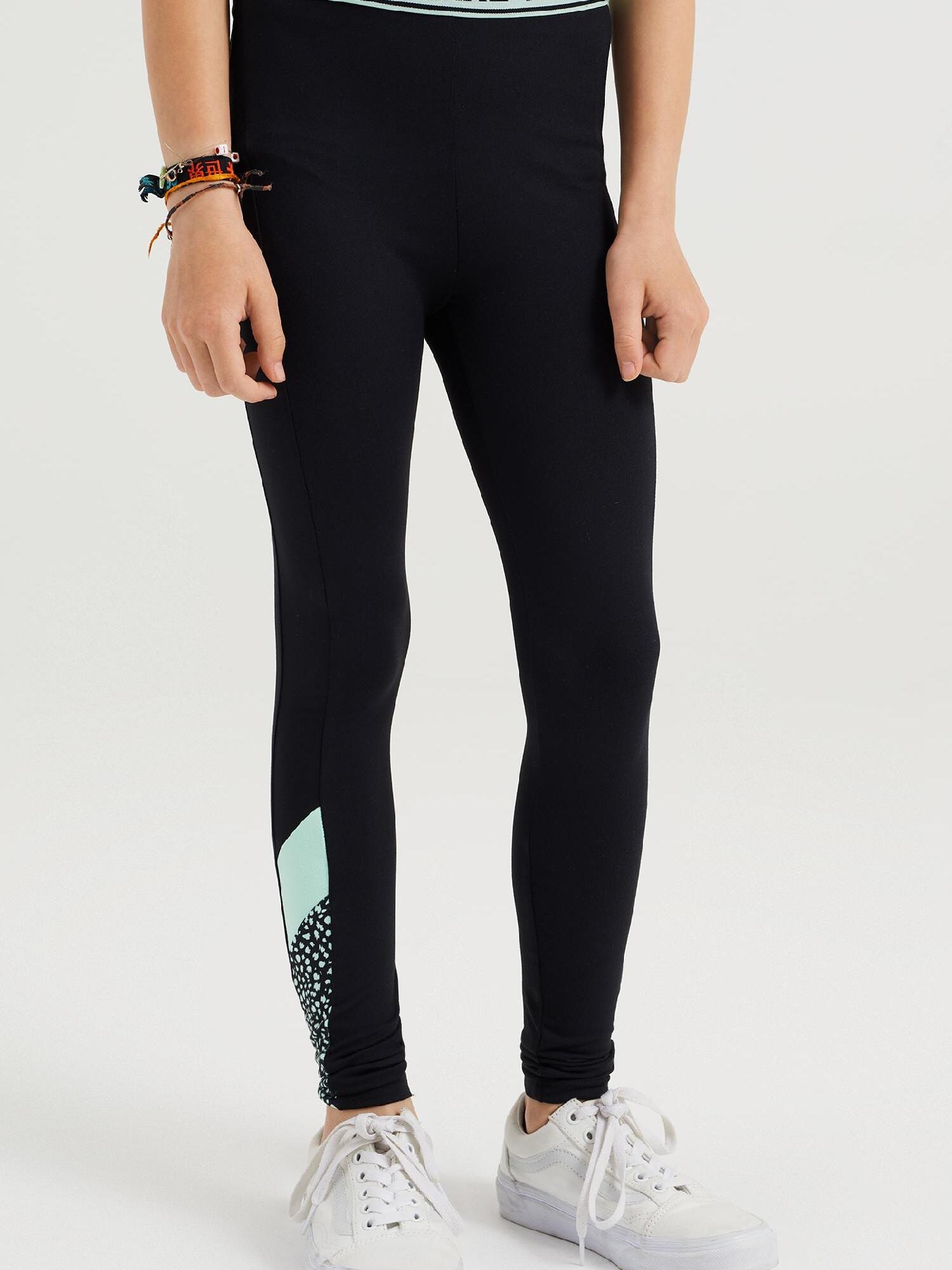 WE Fashion Leggings  pasztellzöld / fekete / fehér termék 2. képe