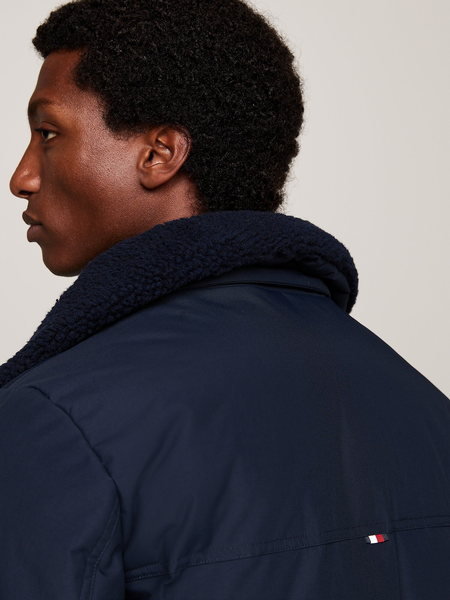 TOMMY HILFIGER Prechodná bunda 'Rockie' námornícka modrá (obrázok 5)