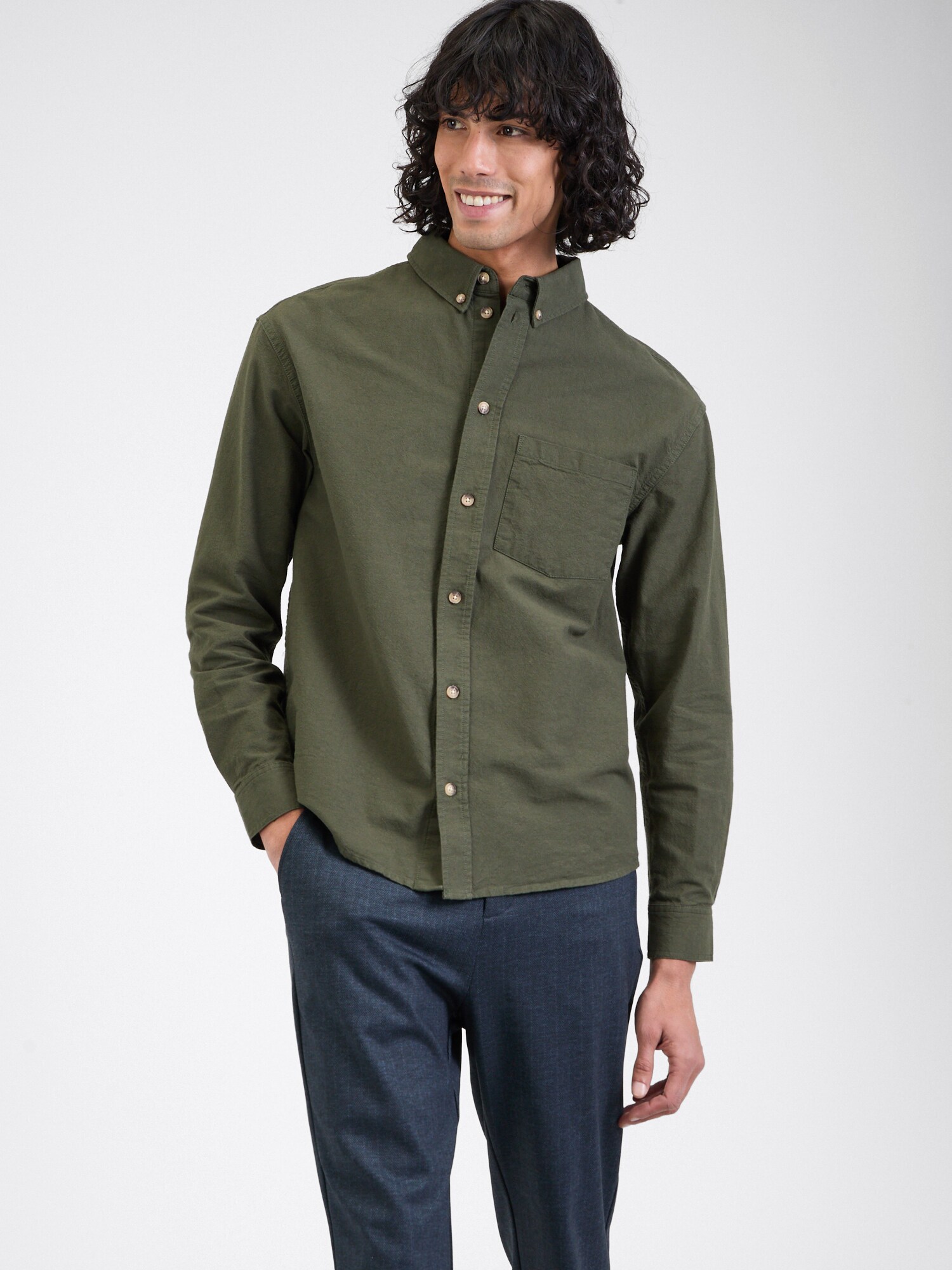 ABOUT YOU Ing 'Toni'  khaki termék 2. képe