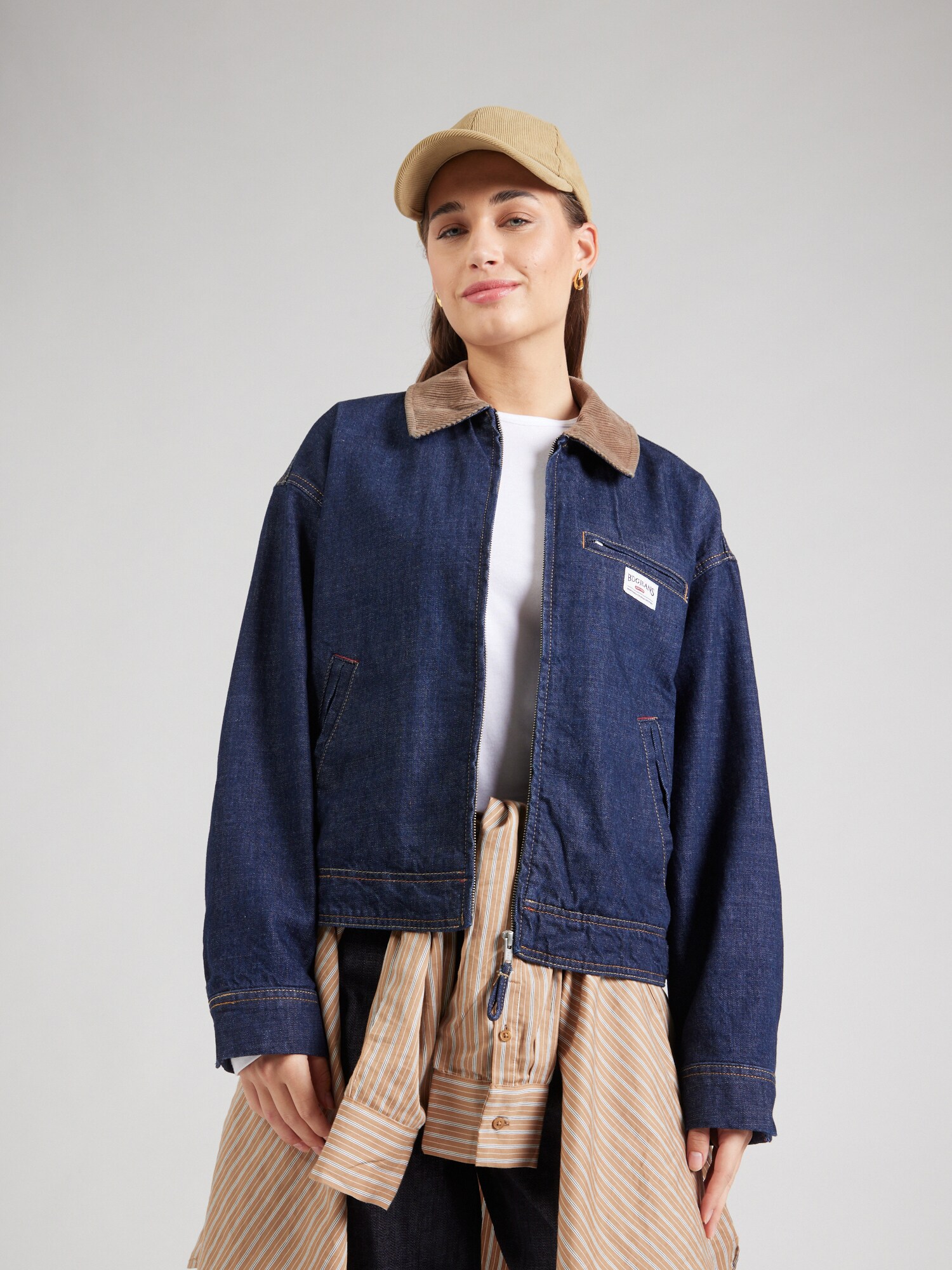 BDG Urban Outfitters Átmeneti dzseki 'LUCA'  kék farmer / barna termék 2. képe