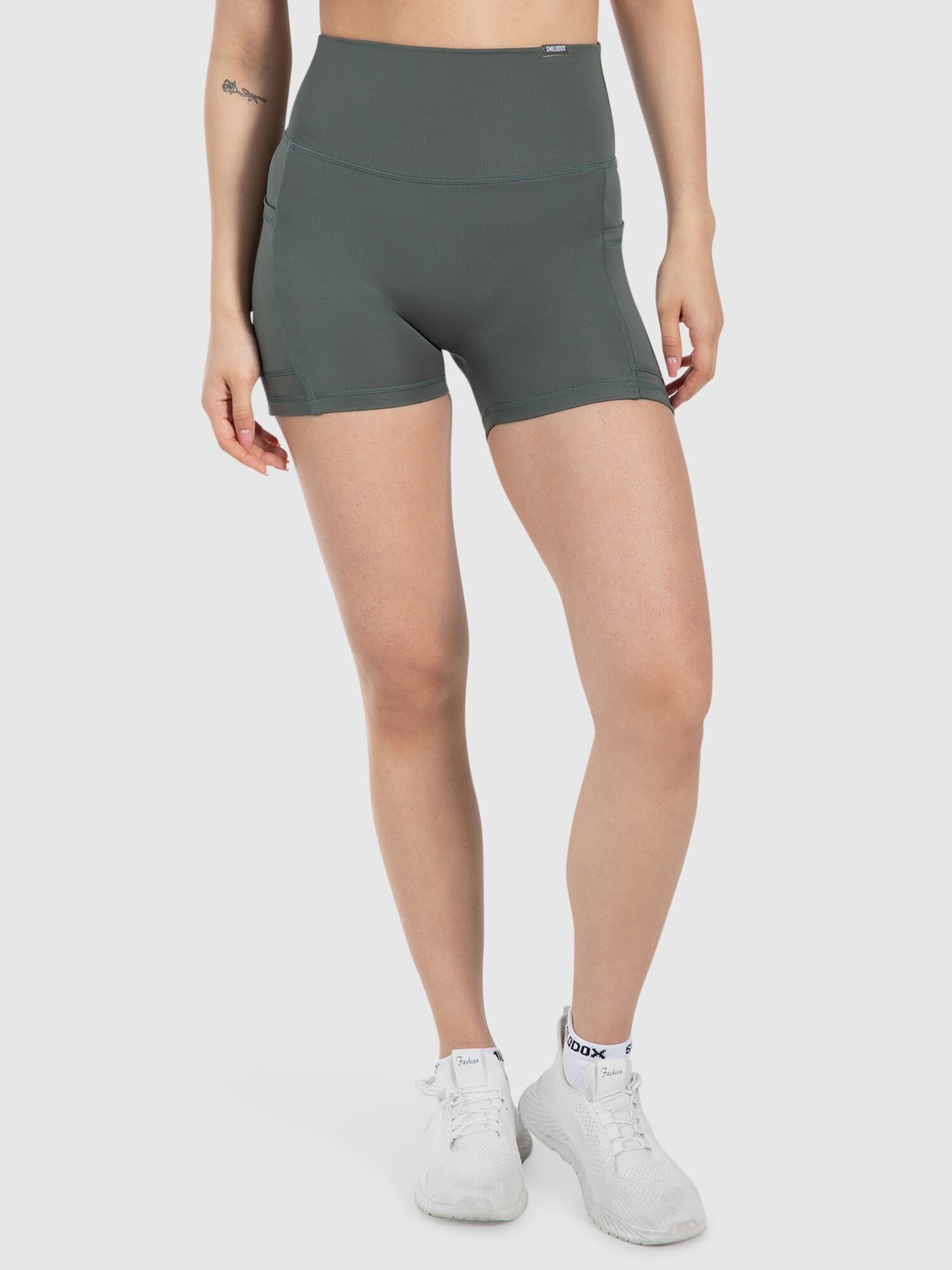 Thumbnail - Smilodox Shorts with Pockets Josie