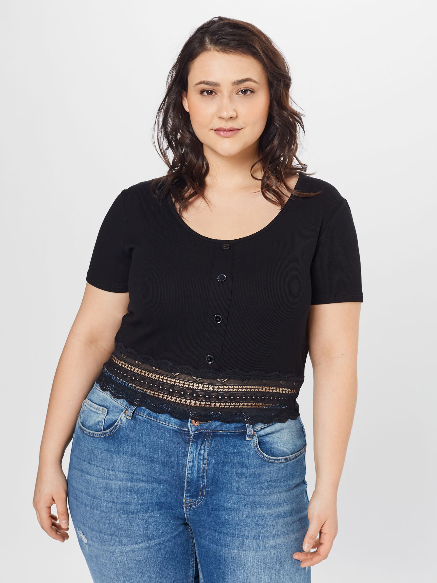 ABOUT YOU Curvy Póló 'Carin'  fekete termék 2. képe