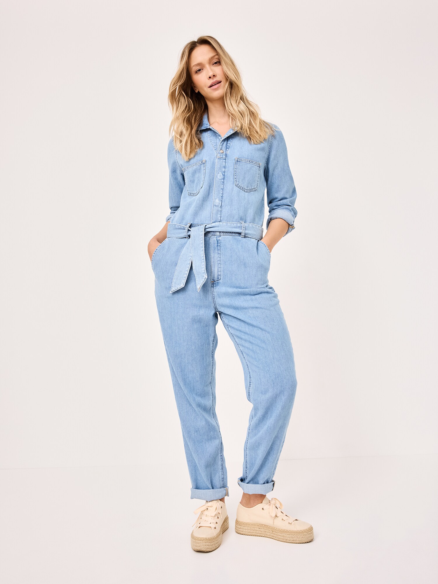 Thumbnail - Jumpsuit