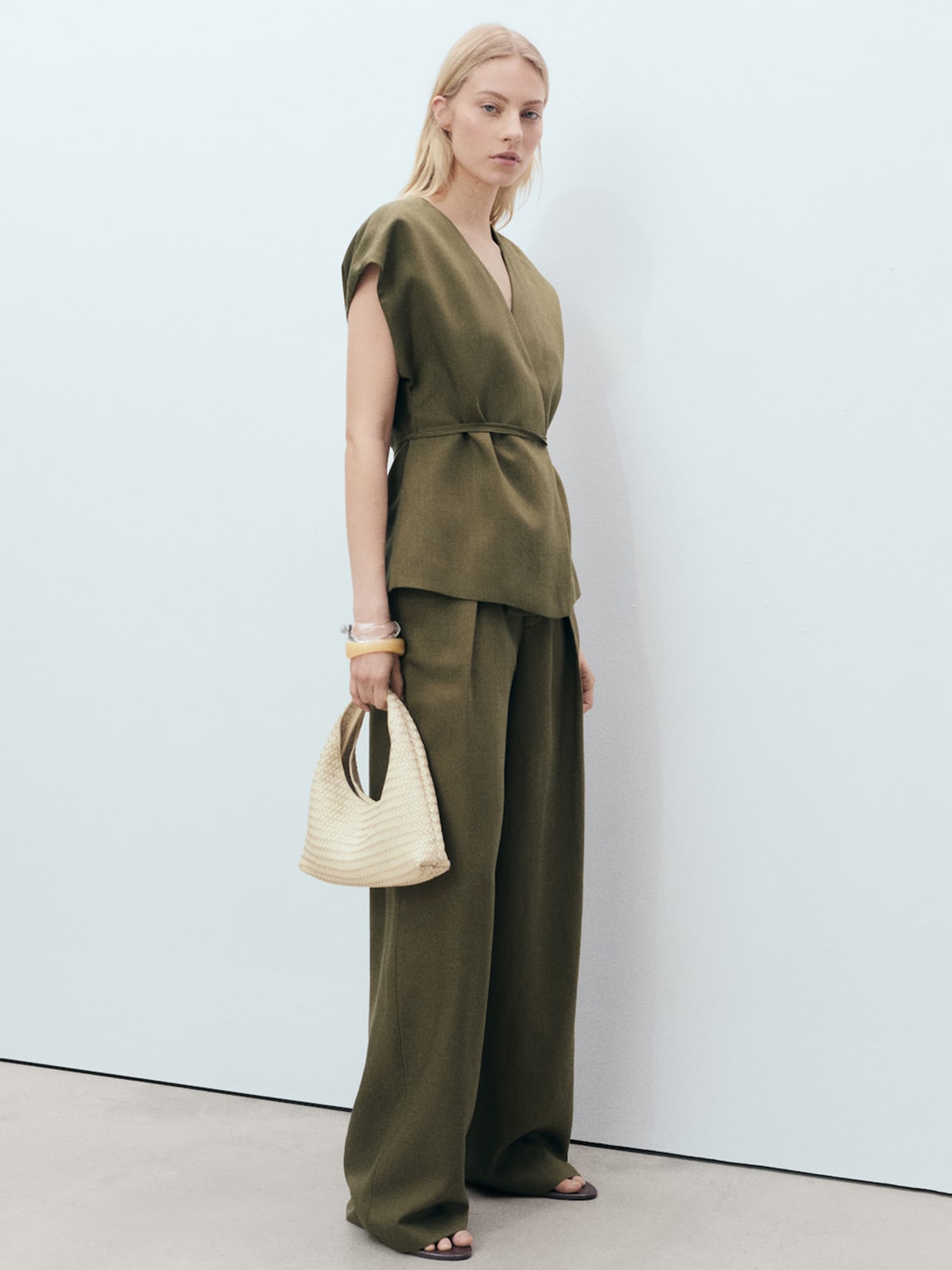 Thumbnail - MANGO Bluse FERRARO