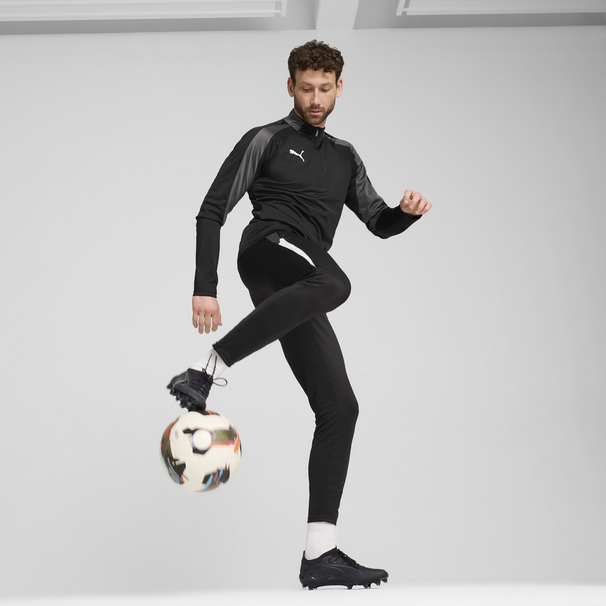 Thumbnail - Sporthose 'Individual Liga'