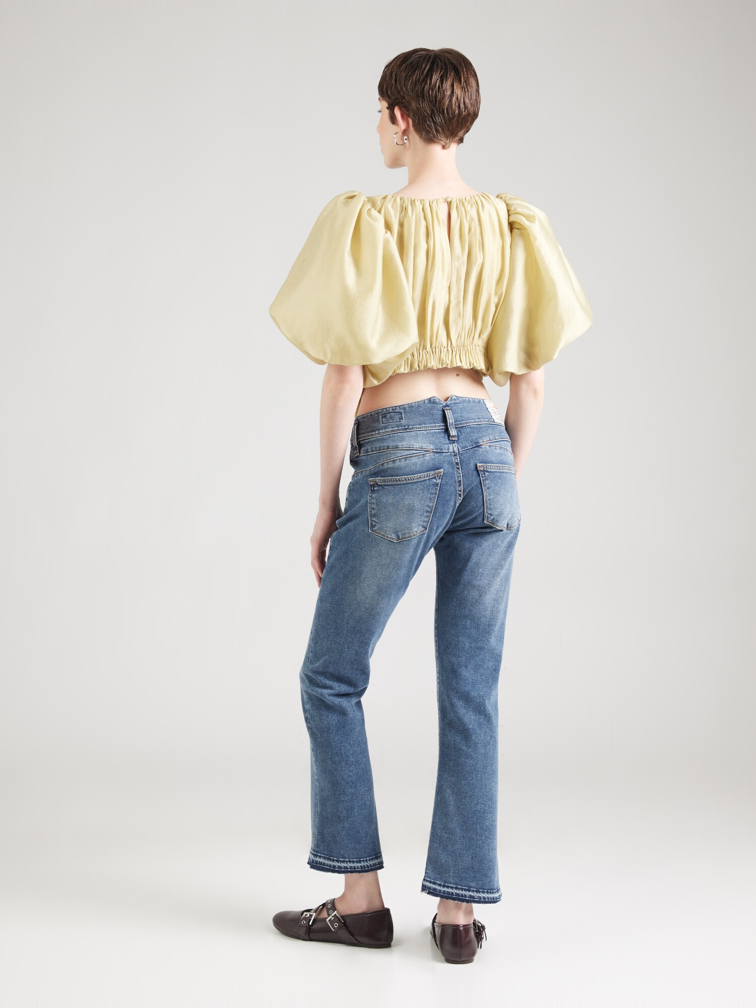 Thumbnail - Jeans